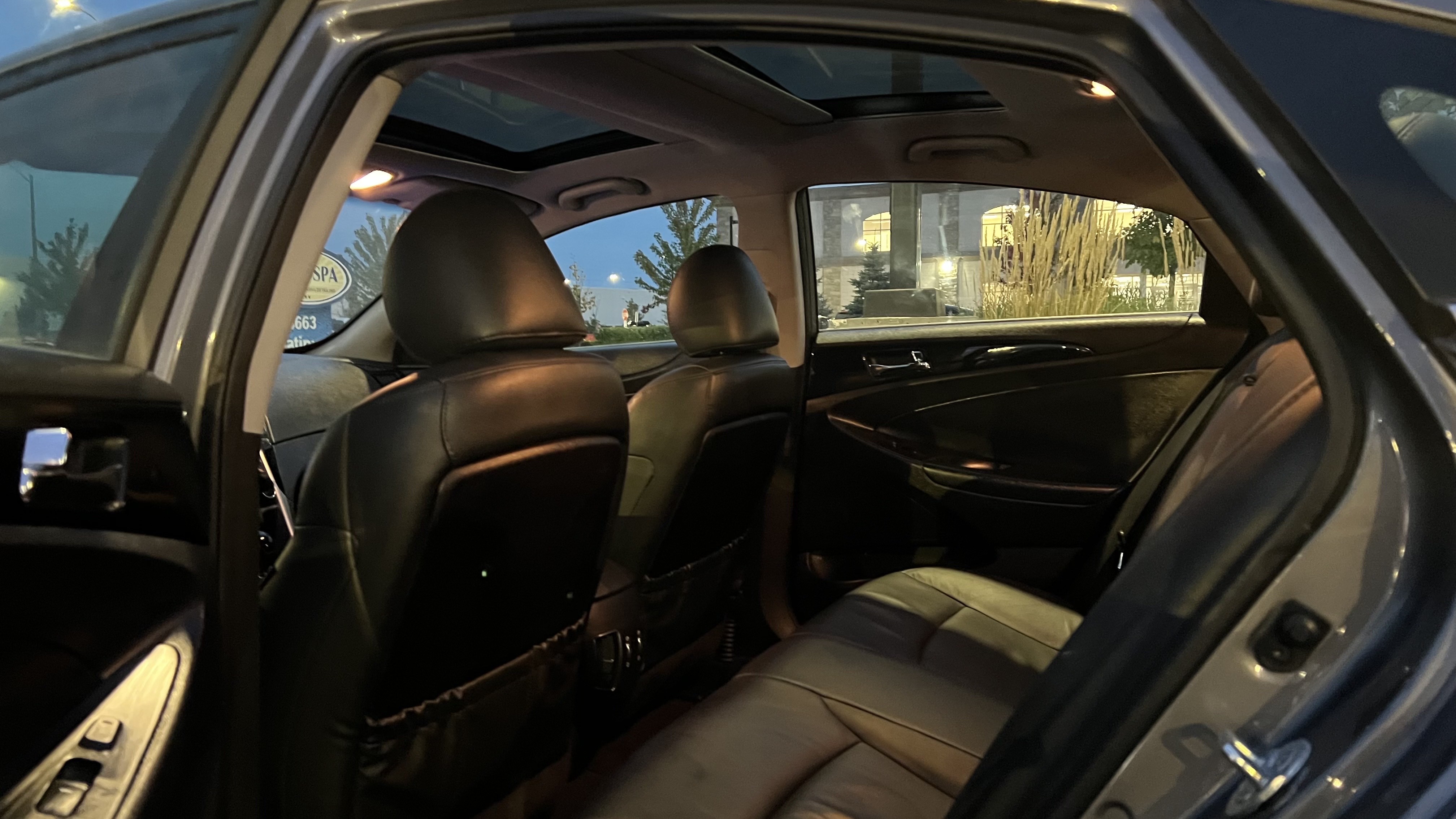 /houseofcars/2012-Hyundai-Sonata-4584915434445562.jpg