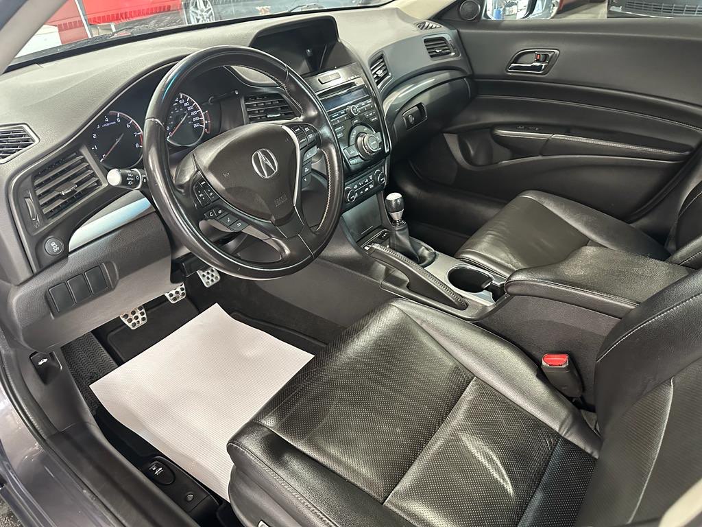 /houseofcars/2015-Acura-ILX-6319170925828073.jpg