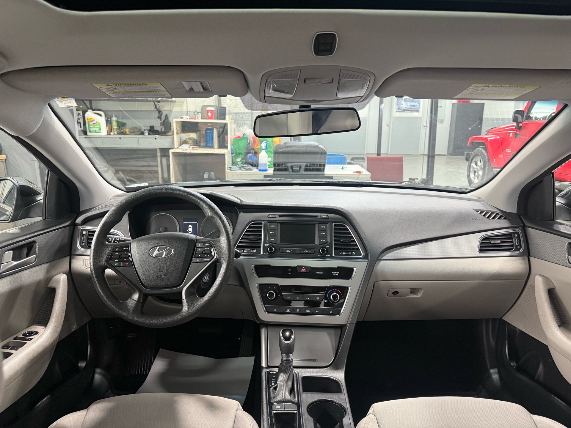/houseofcars/2015-Hyundai-Sonata-12521274215683542.jpg