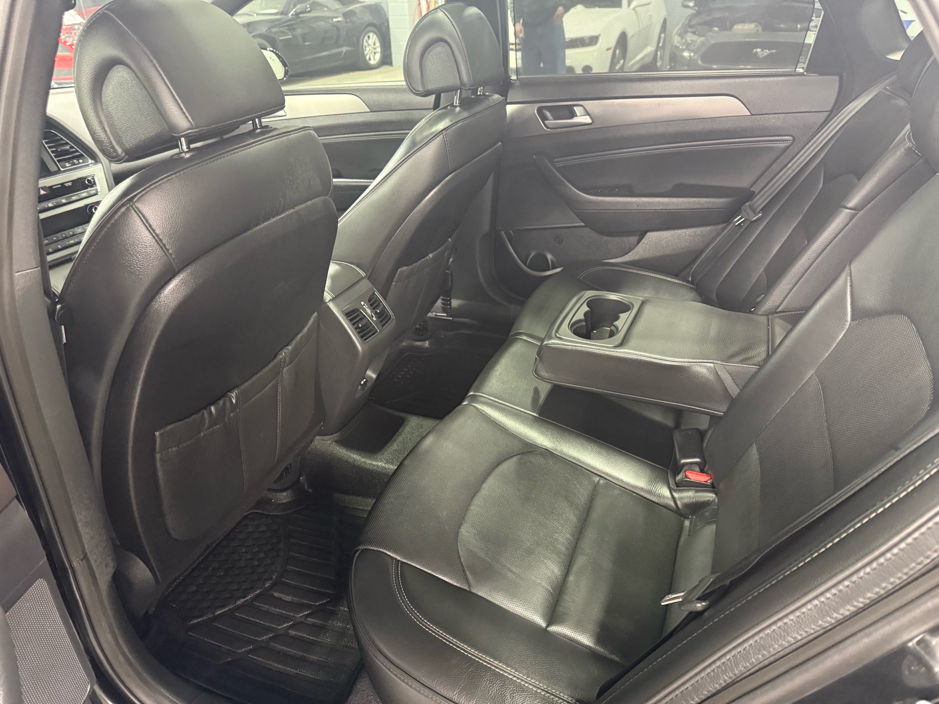 /houseofcars/2015-Hyundai-Sonata-16346541326327646.jpg
