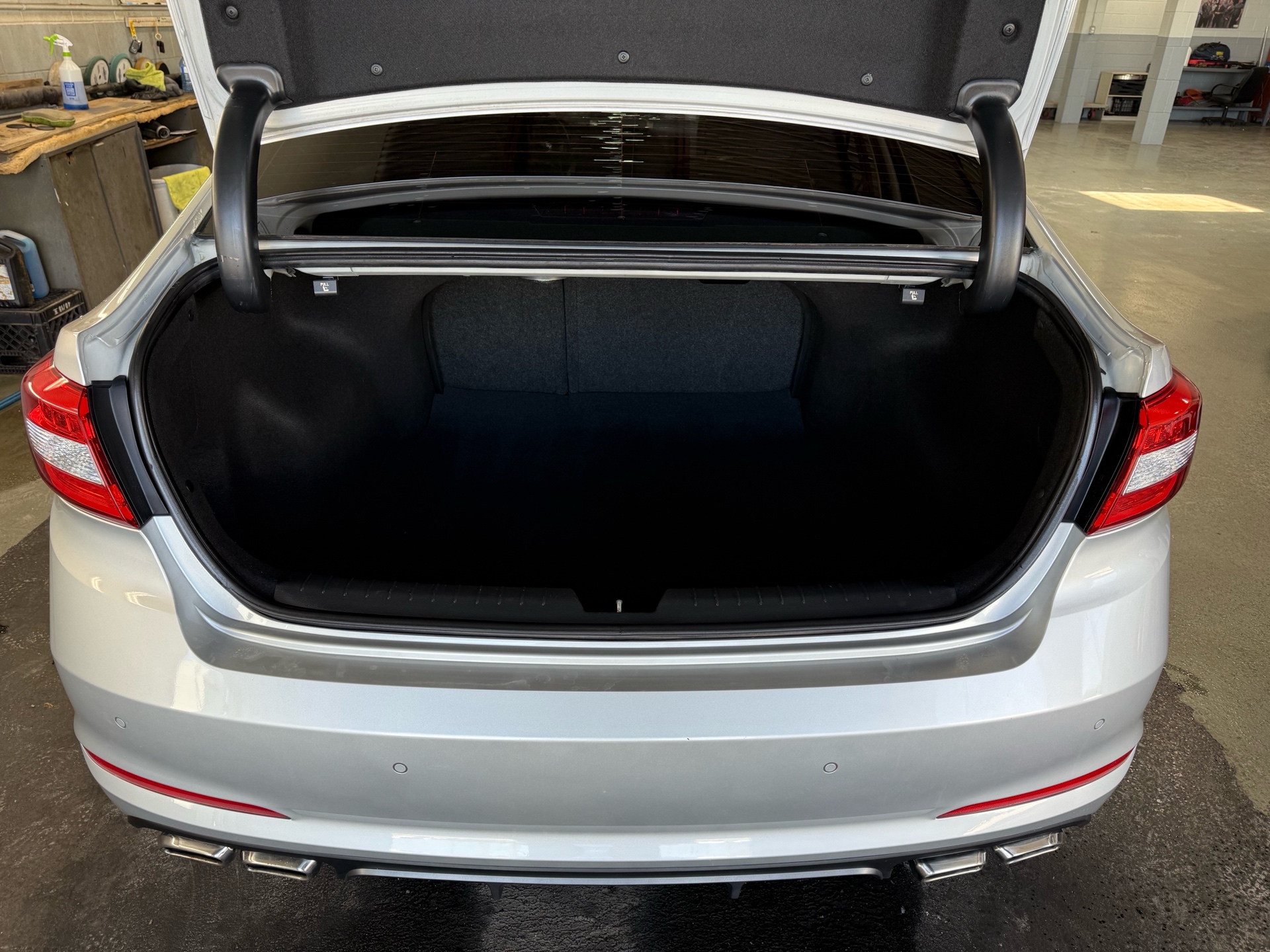 /houseofcars/2015-Hyundai-Sonata-42892957655765707.jpg