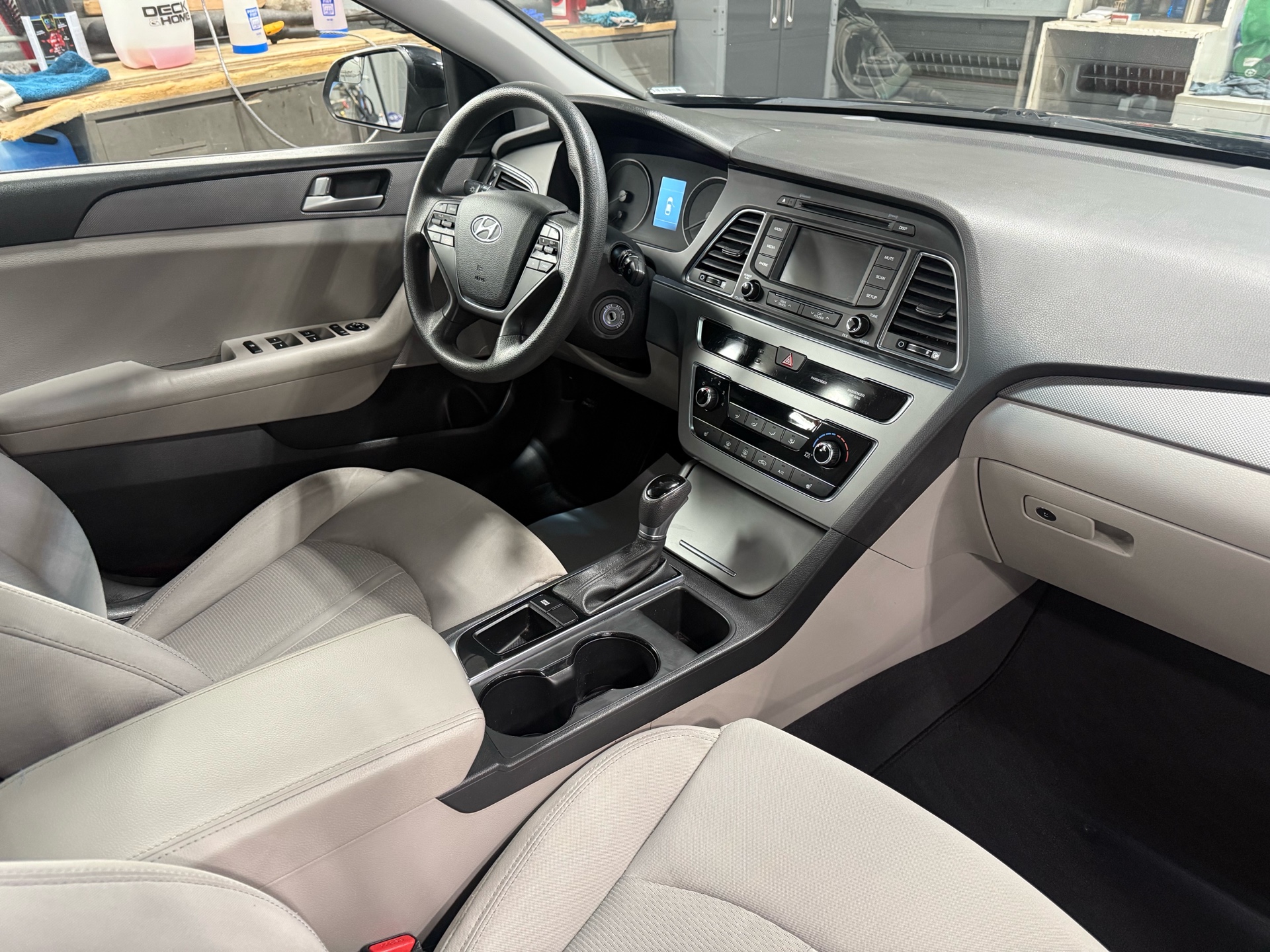 /houseofcars/2015-Hyundai-Sonata-4408258863063068.jpg