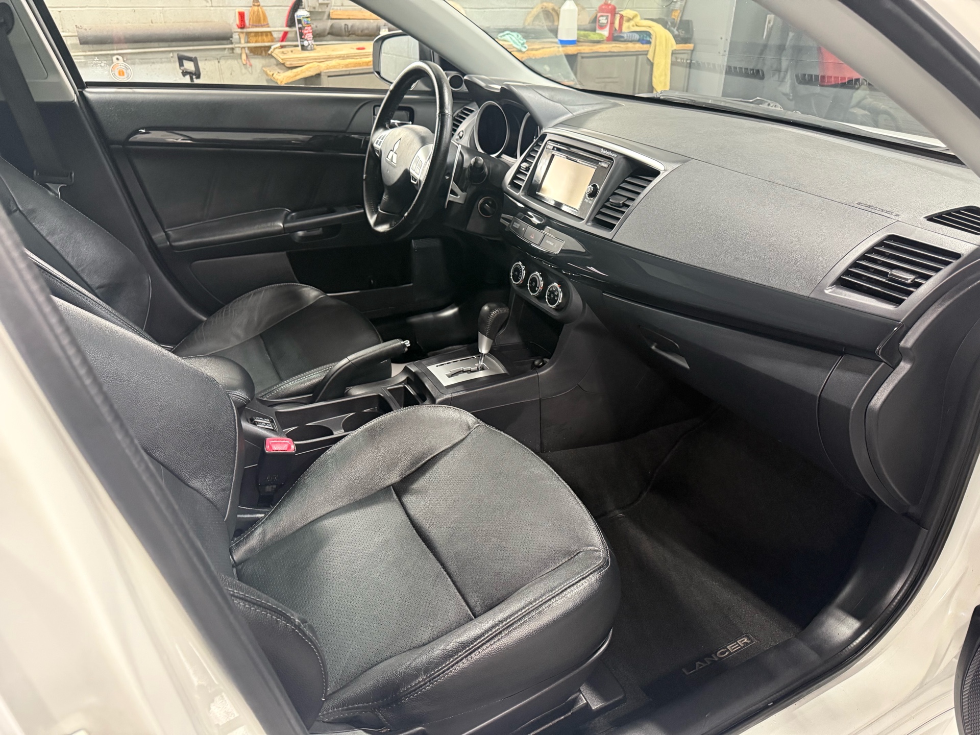 /houseofcars/2015-Mitsubishi-LancerSportback-1460904589582539.jpg