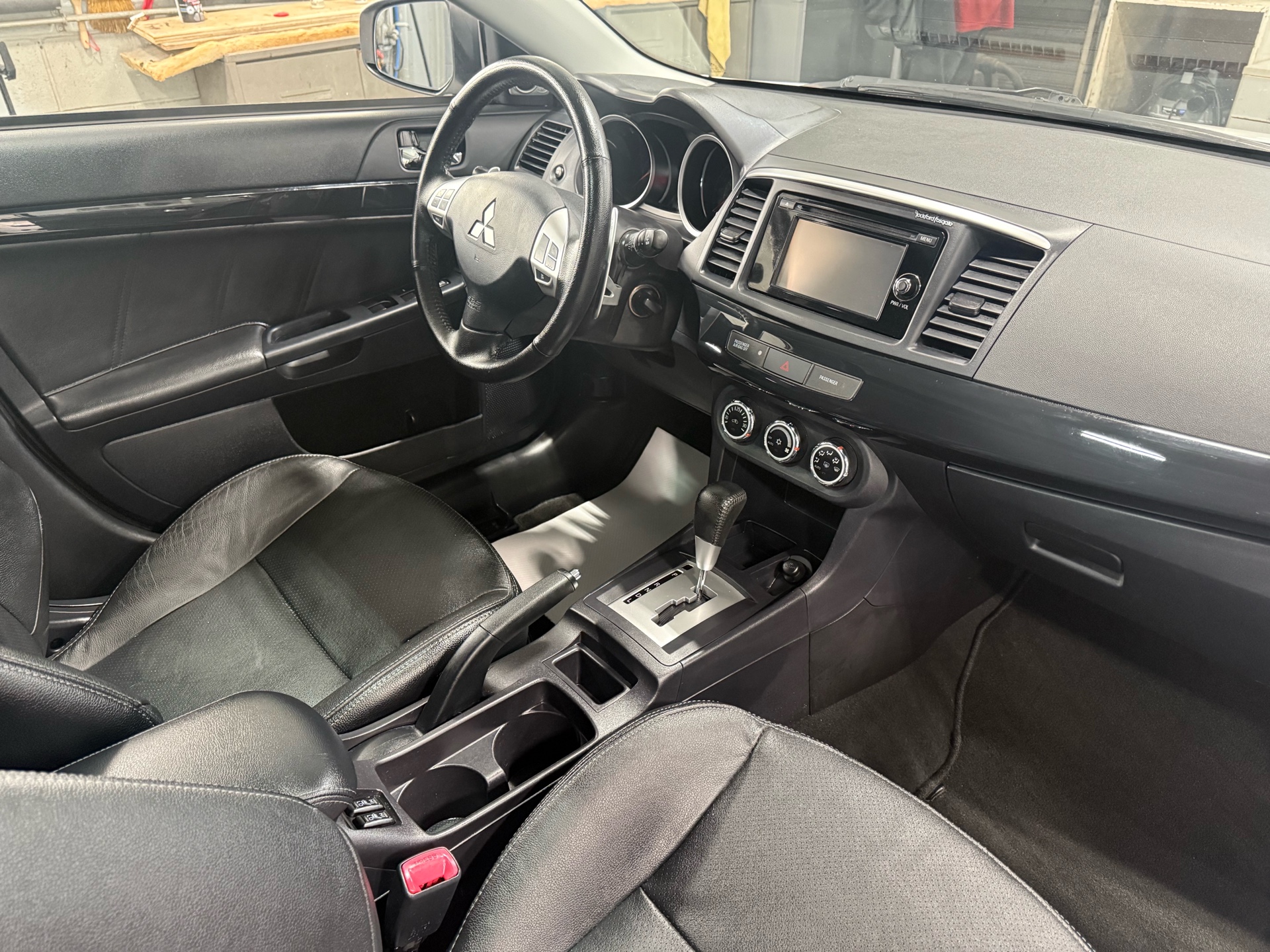 /houseofcars/2015-Mitsubishi-LancerSportback-254839922436654.jpg