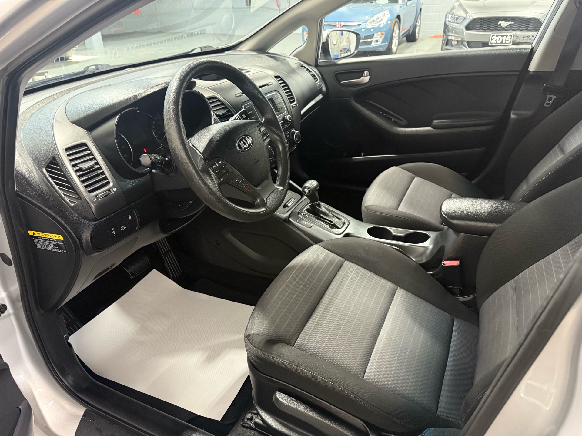 /houseofcars/2016-Kia-Forte-2306730953977505.jpg
