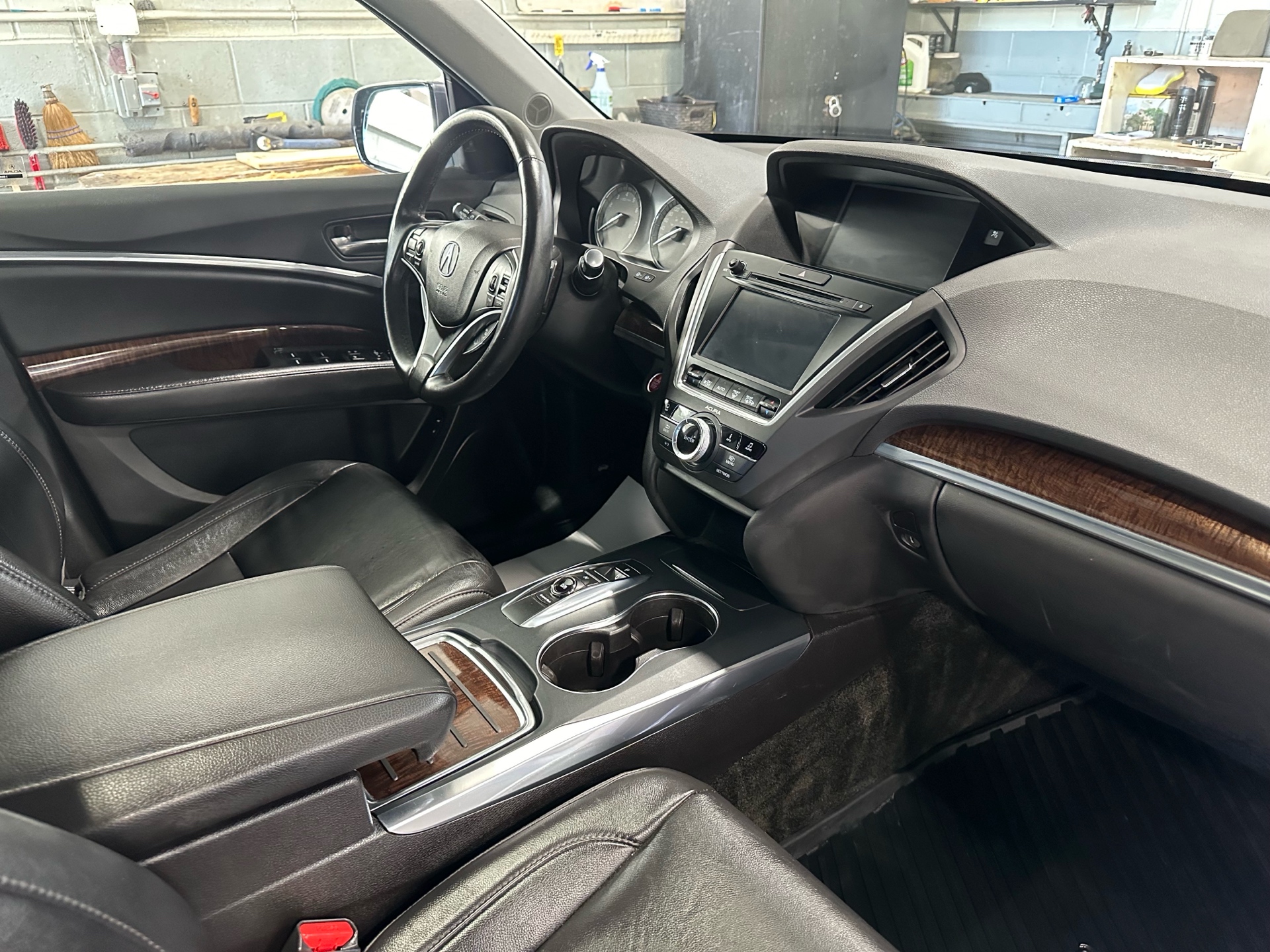 /houseofcars/2017-Acura-MDX-08385049065905892.jpg
