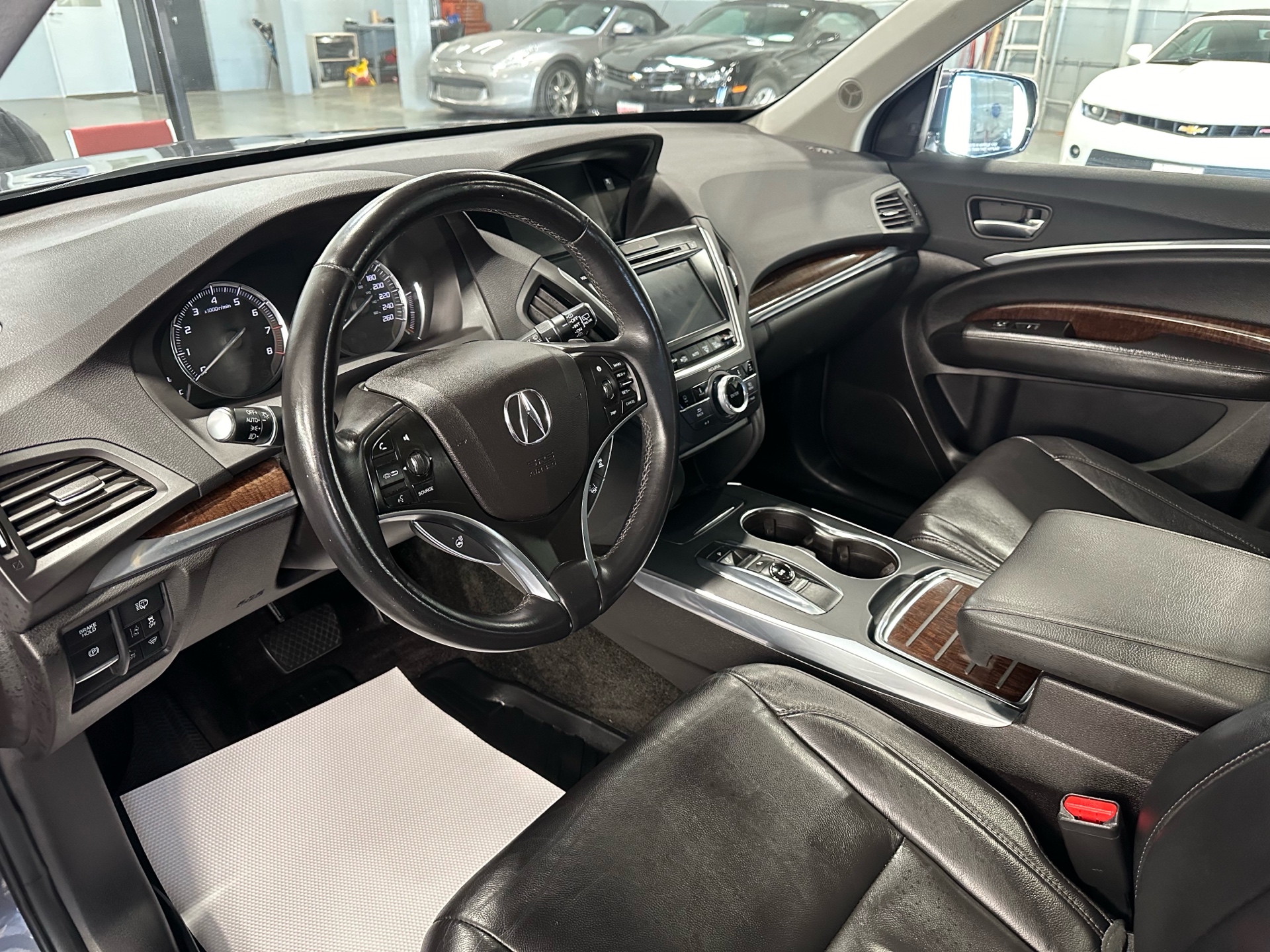 /houseofcars/2017-Acura-MDX-09811812429605737.jpg