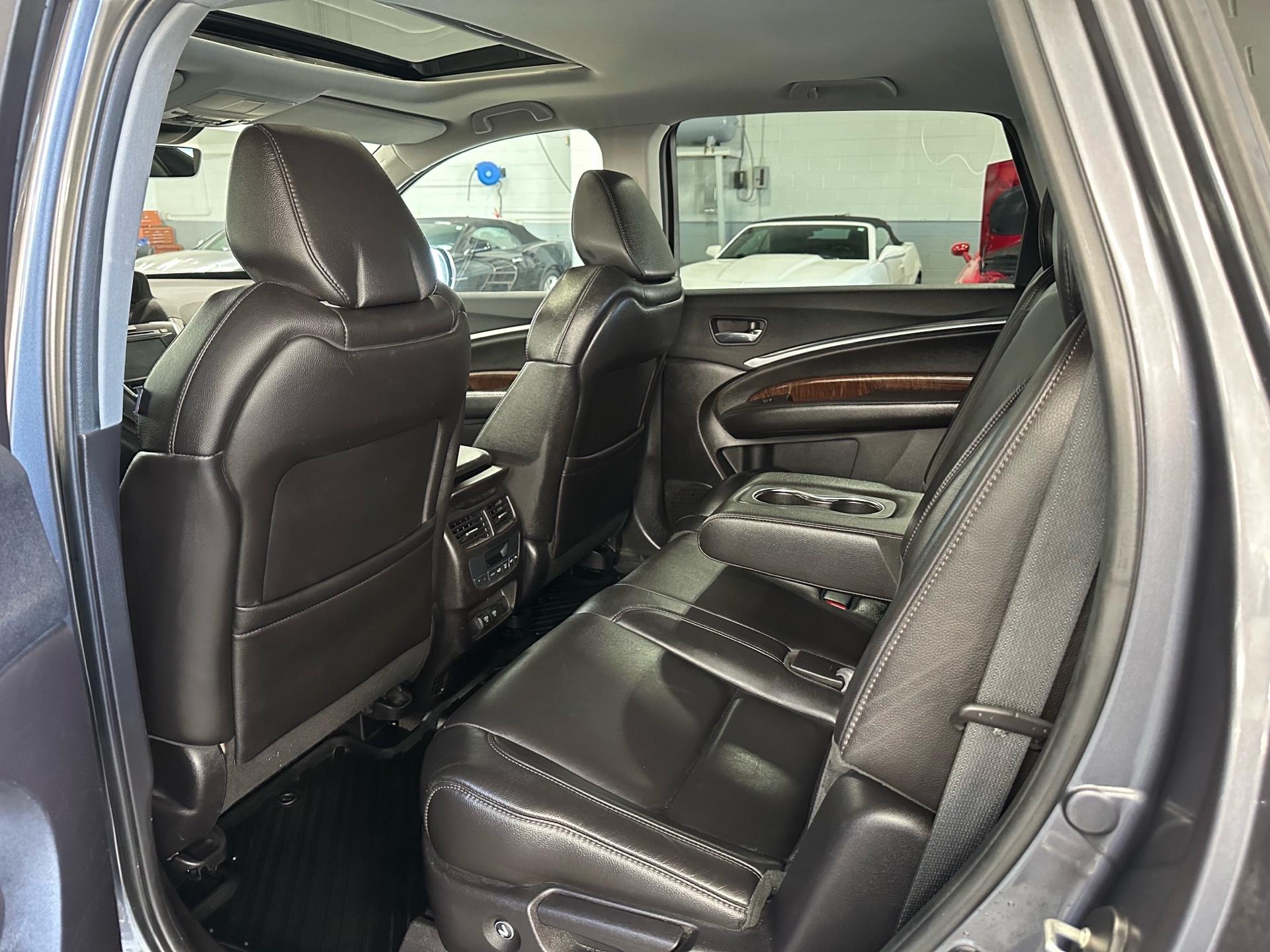 /houseofcars/2017-Acura-MDX-6843623891752637.jpg