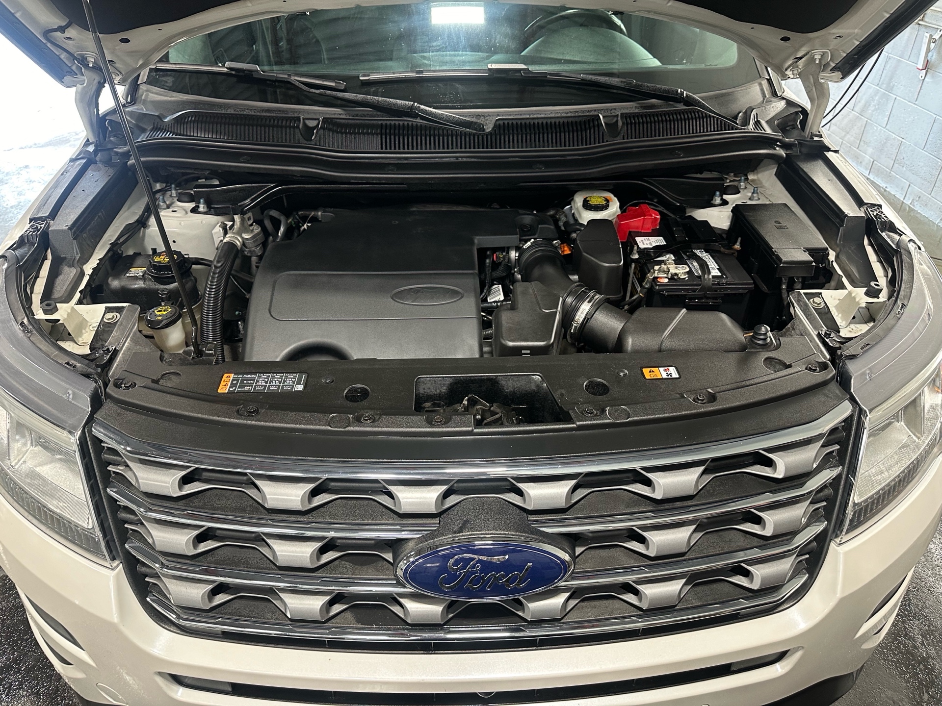 /houseofcars/2017-Ford-Explorer-4224393246408944.jpg