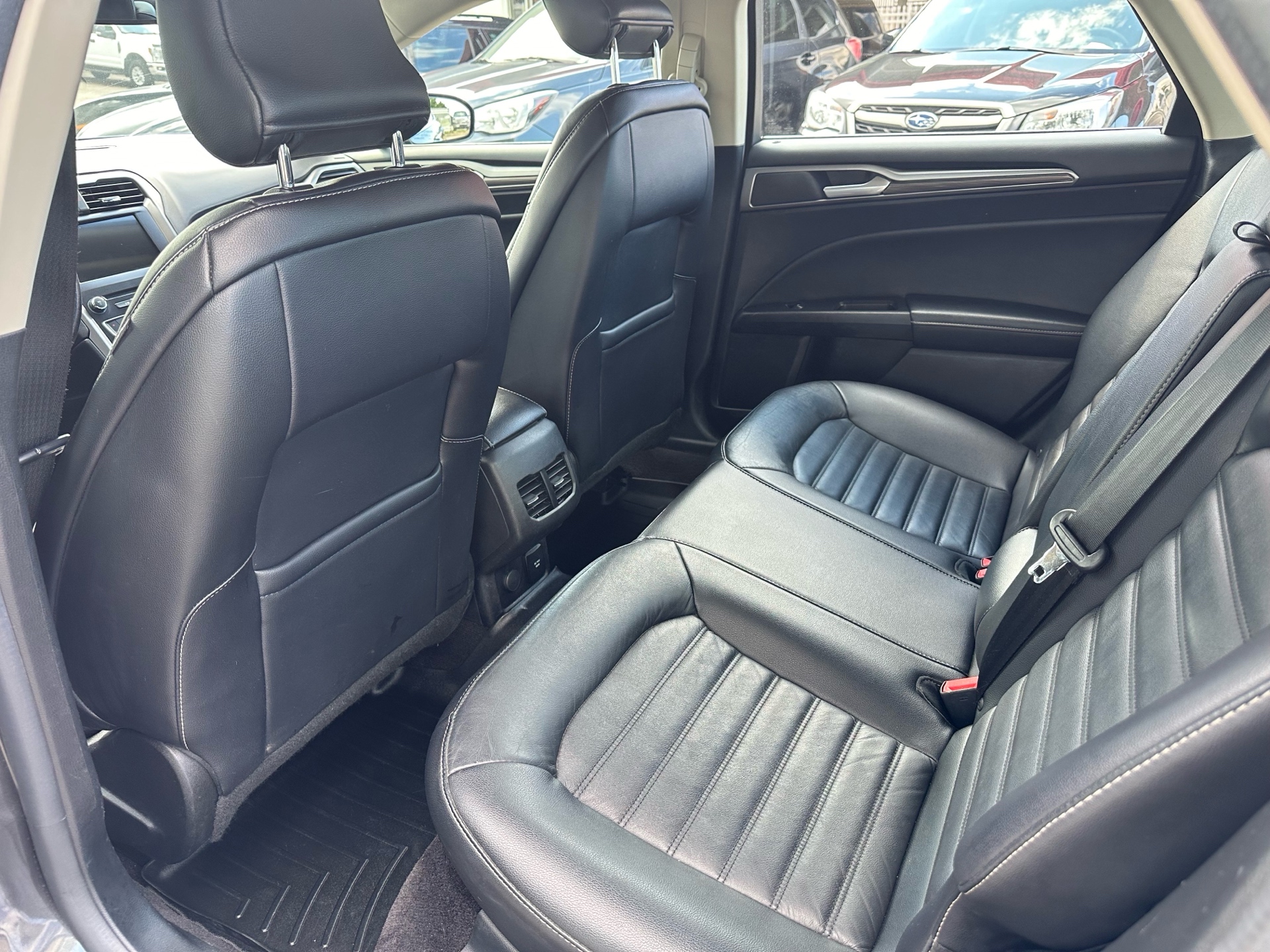 /houseofcars/2017-Ford-FusionEnergi-8154807289789283.jpg