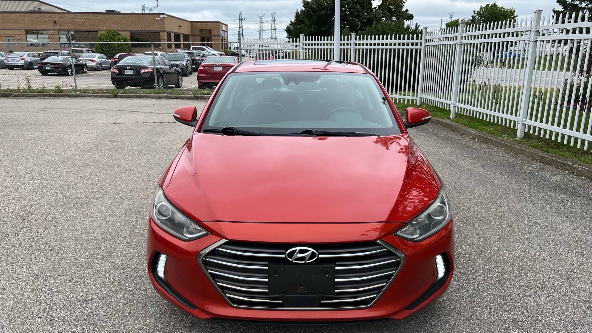 /houseofcars/2017-Hyundai-Elantra-03307954333542518.jpg