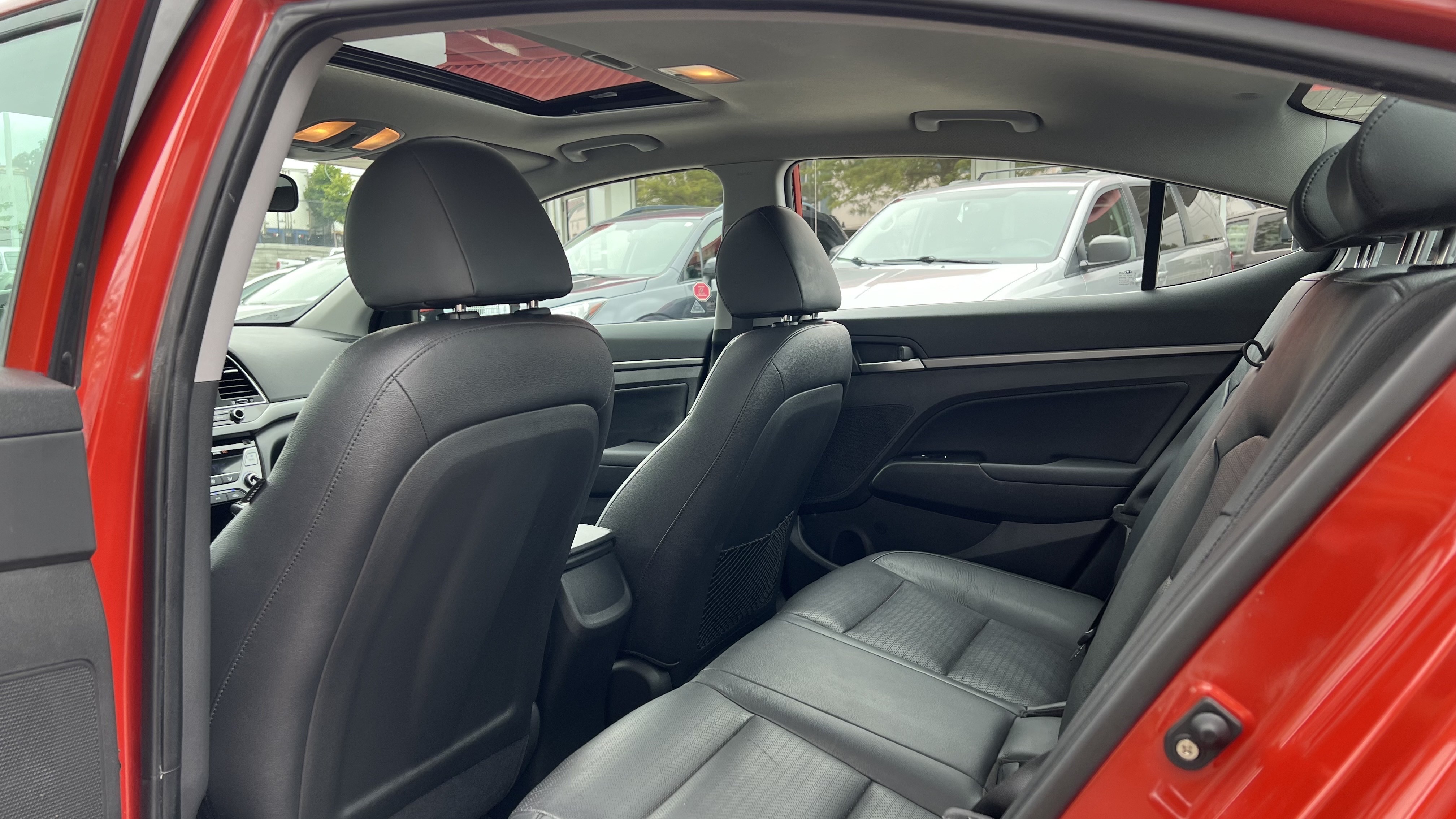 /houseofcars/2017-Hyundai-Elantra-2473068923772317.jpg