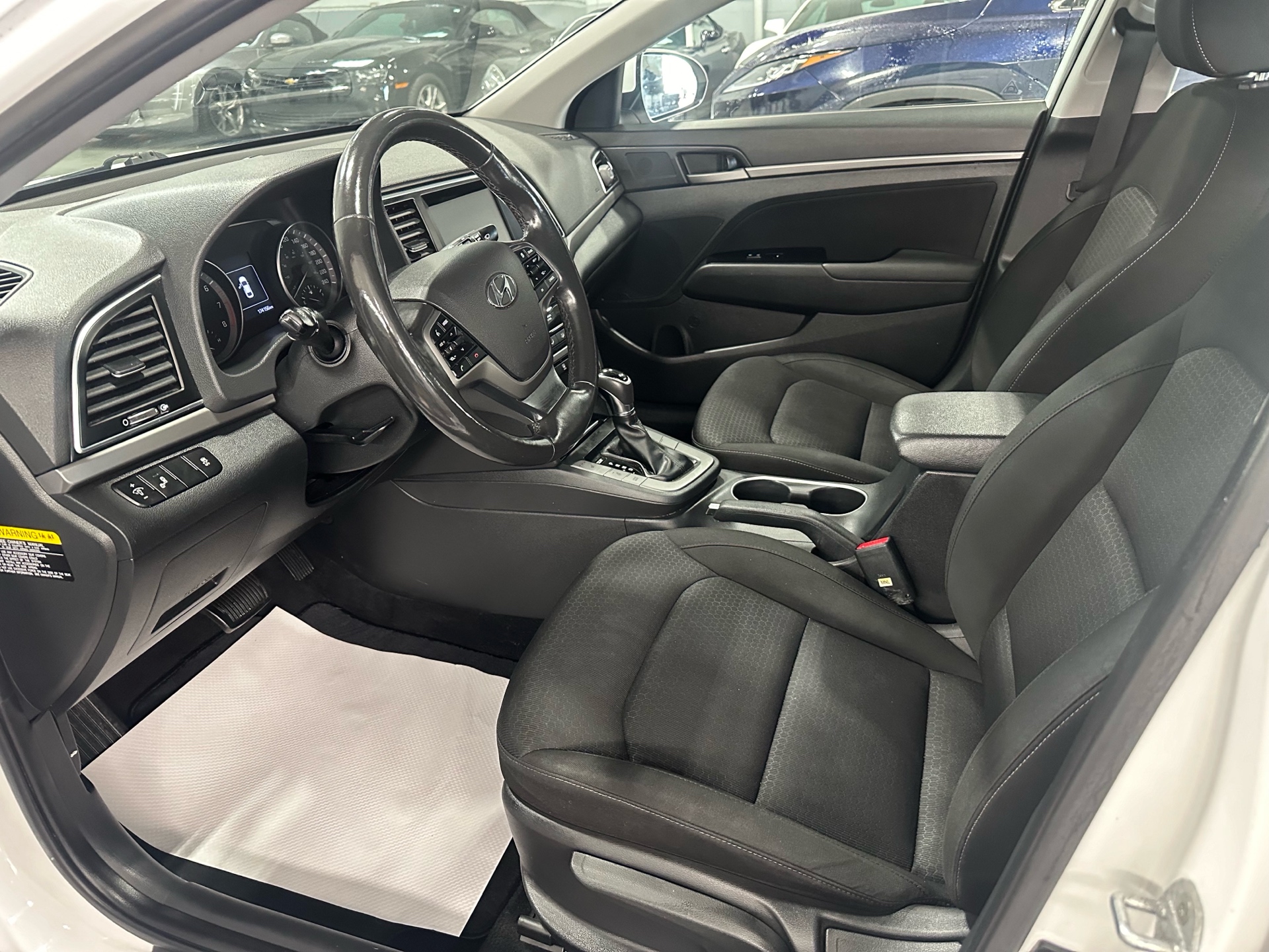 /houseofcars/2017-Hyundai-Elantra-9762023870795518.jpg