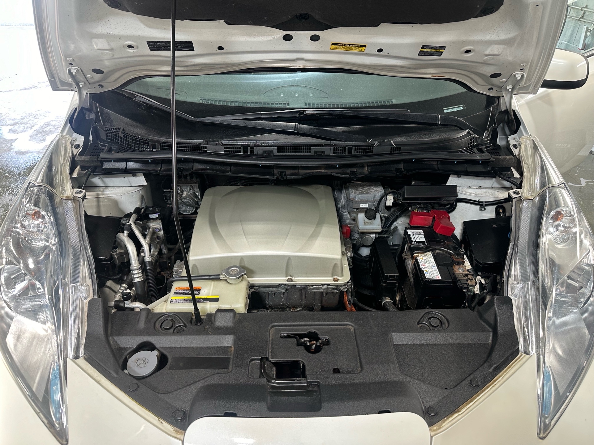 /houseofcars/2017-Nissan-LEAF-9719156962850648.jpg