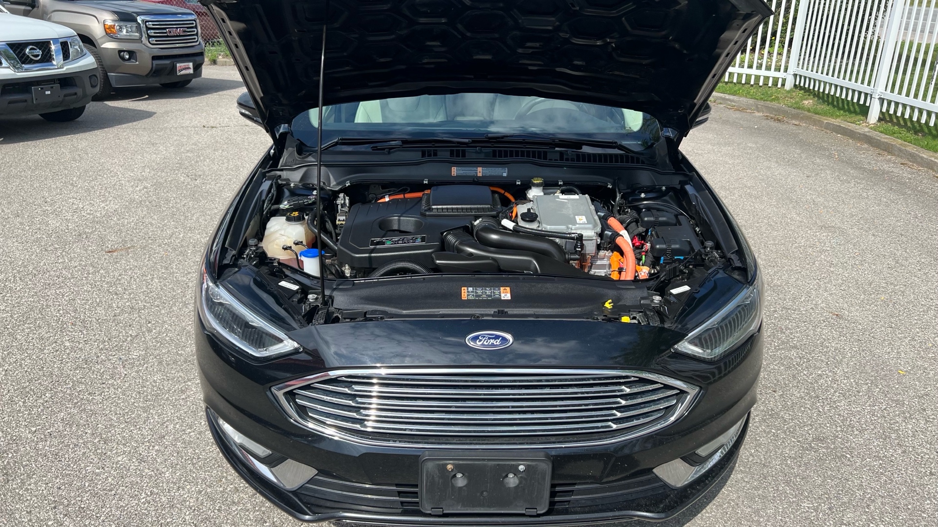 /houseofcars/2018-Ford-FusionEnergi-8920486892176591.jpg