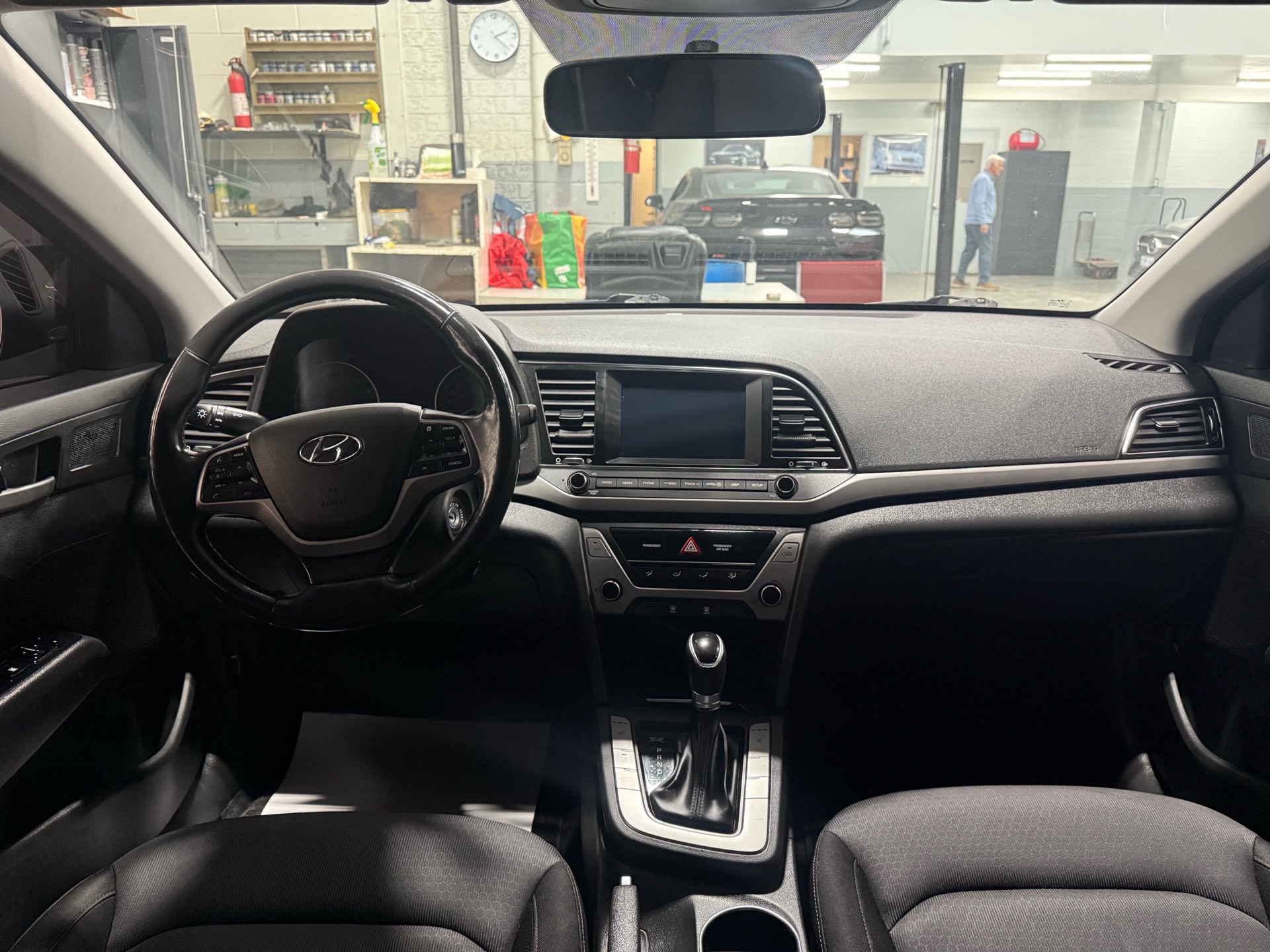 /houseofcars/2018-Hyundai-Elantra-09742287349836753.jpg