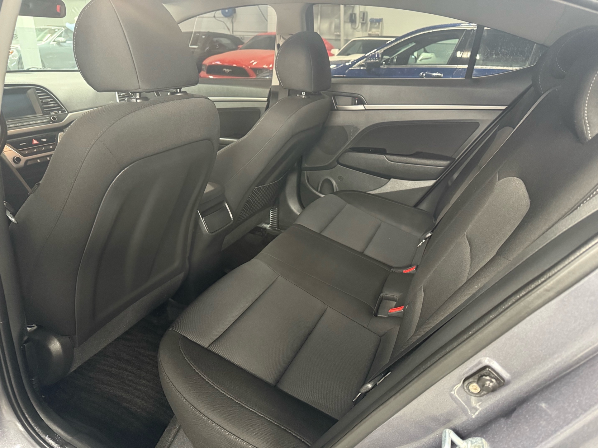 /houseofcars/2018-Hyundai-Elantra-7414528812339993.jpg