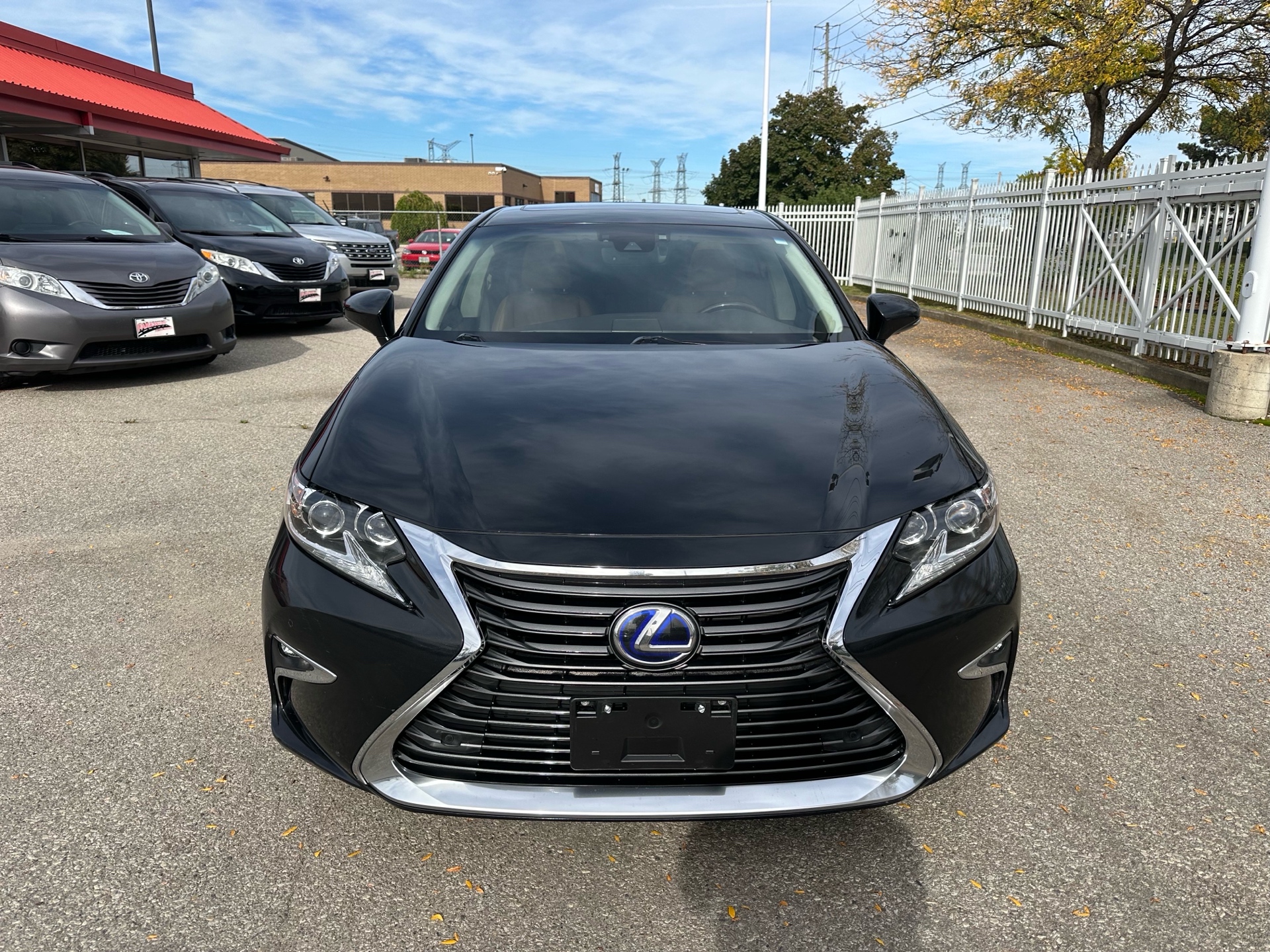 /houseofcars/2018-Lexus-ES-06695844017899266.jpg