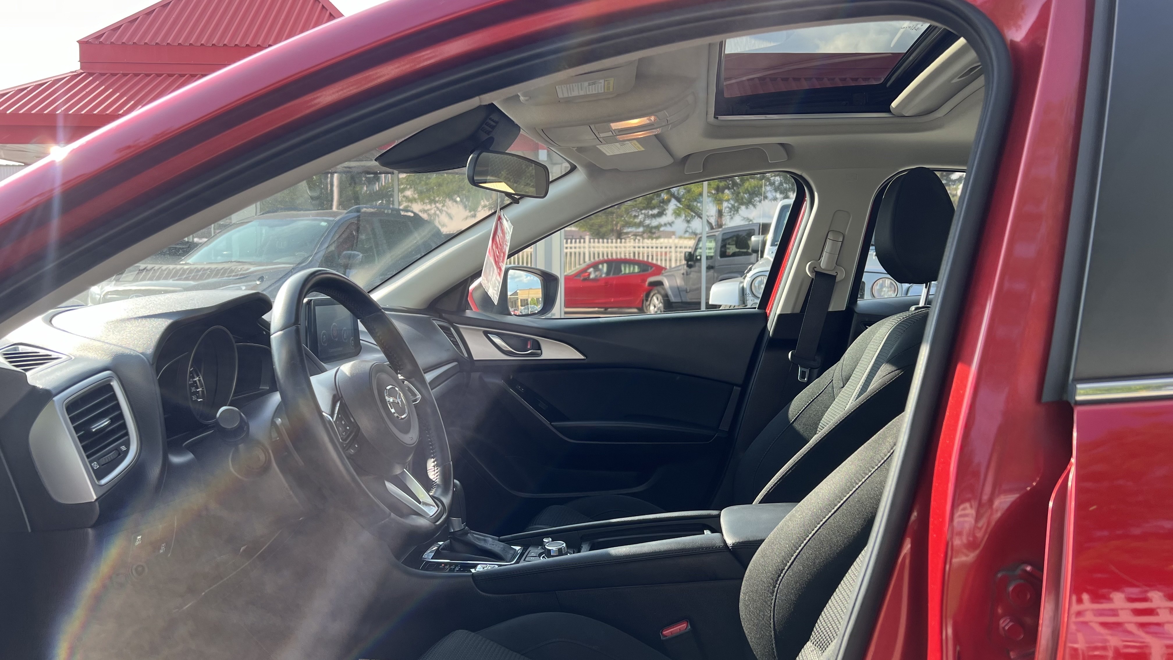 /houseofcars/2018-Mazda-Mazda3-4210565902176435.jpg