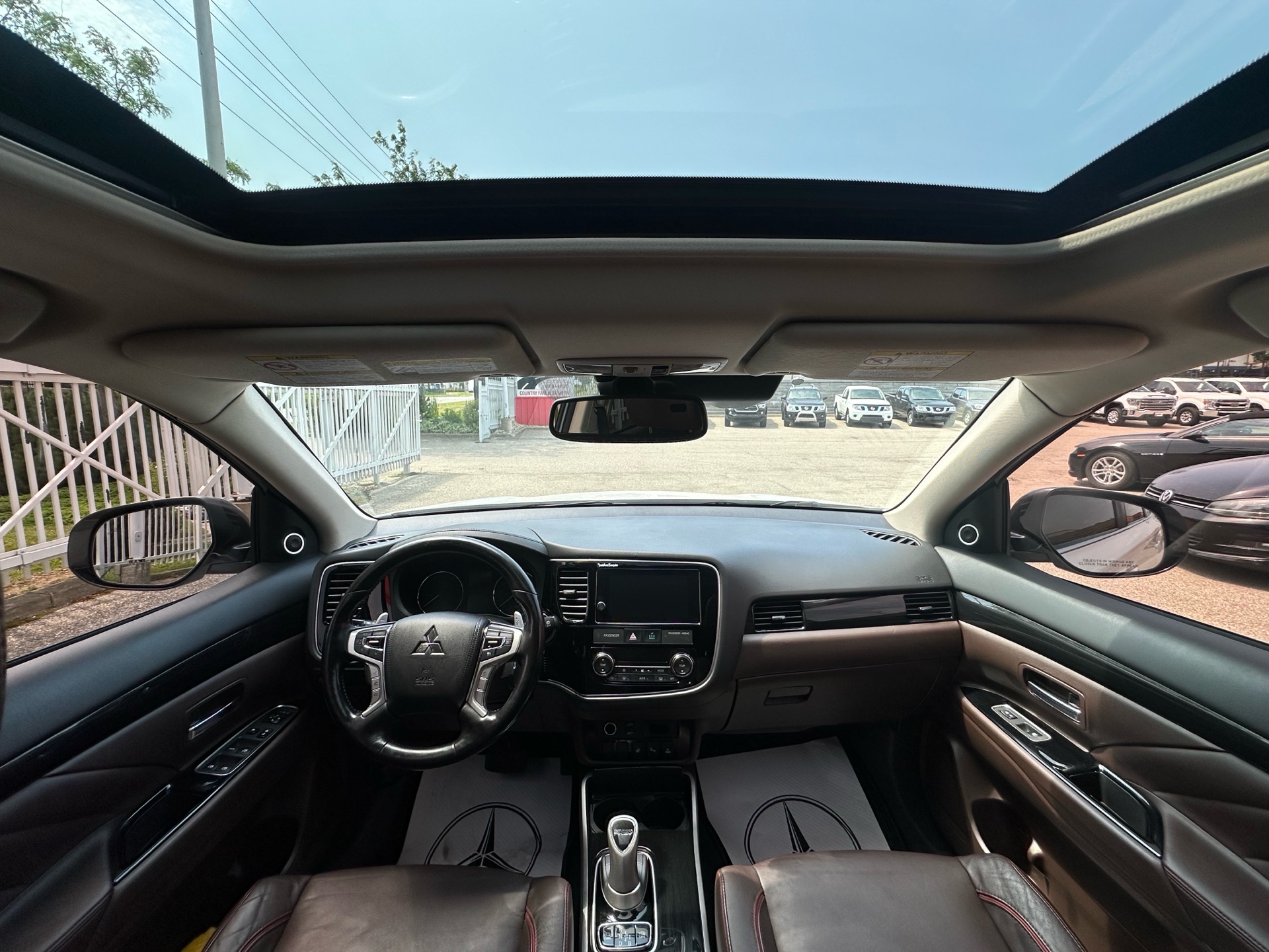 /houseofcars/2018-Mitsubishi-OutlanderPHEV-5405962677080667.jpg