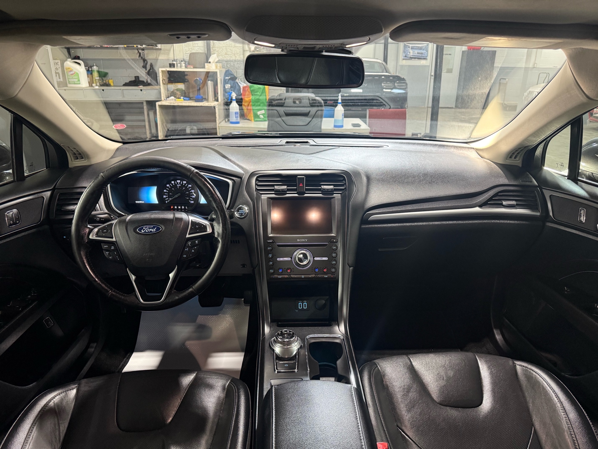 /houseofcars/2019-Ford-FusionHybrid-5503411410685992.jpg