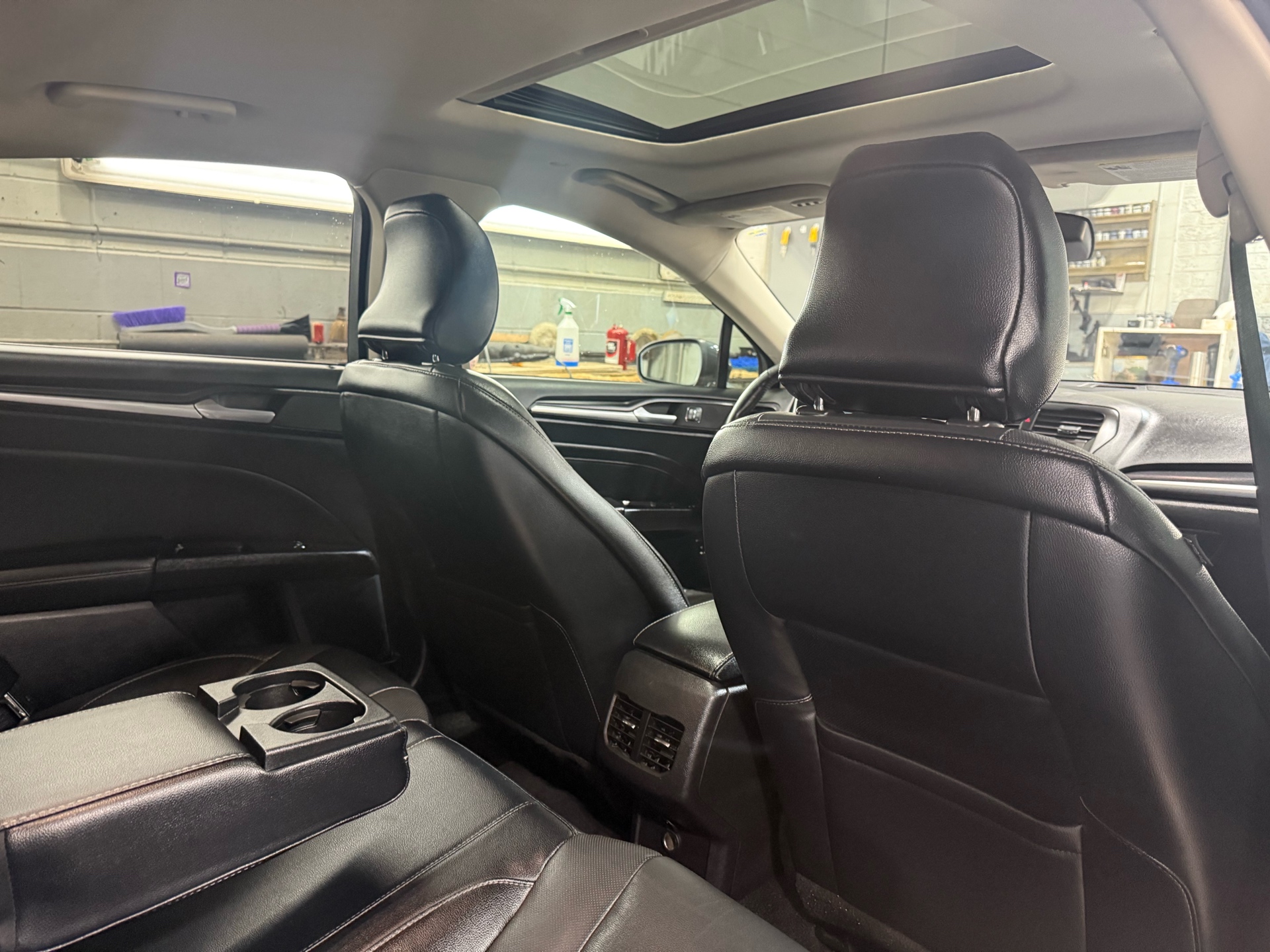 /houseofcars/2019-Ford-FusionHybrid-7953418068400486.jpg