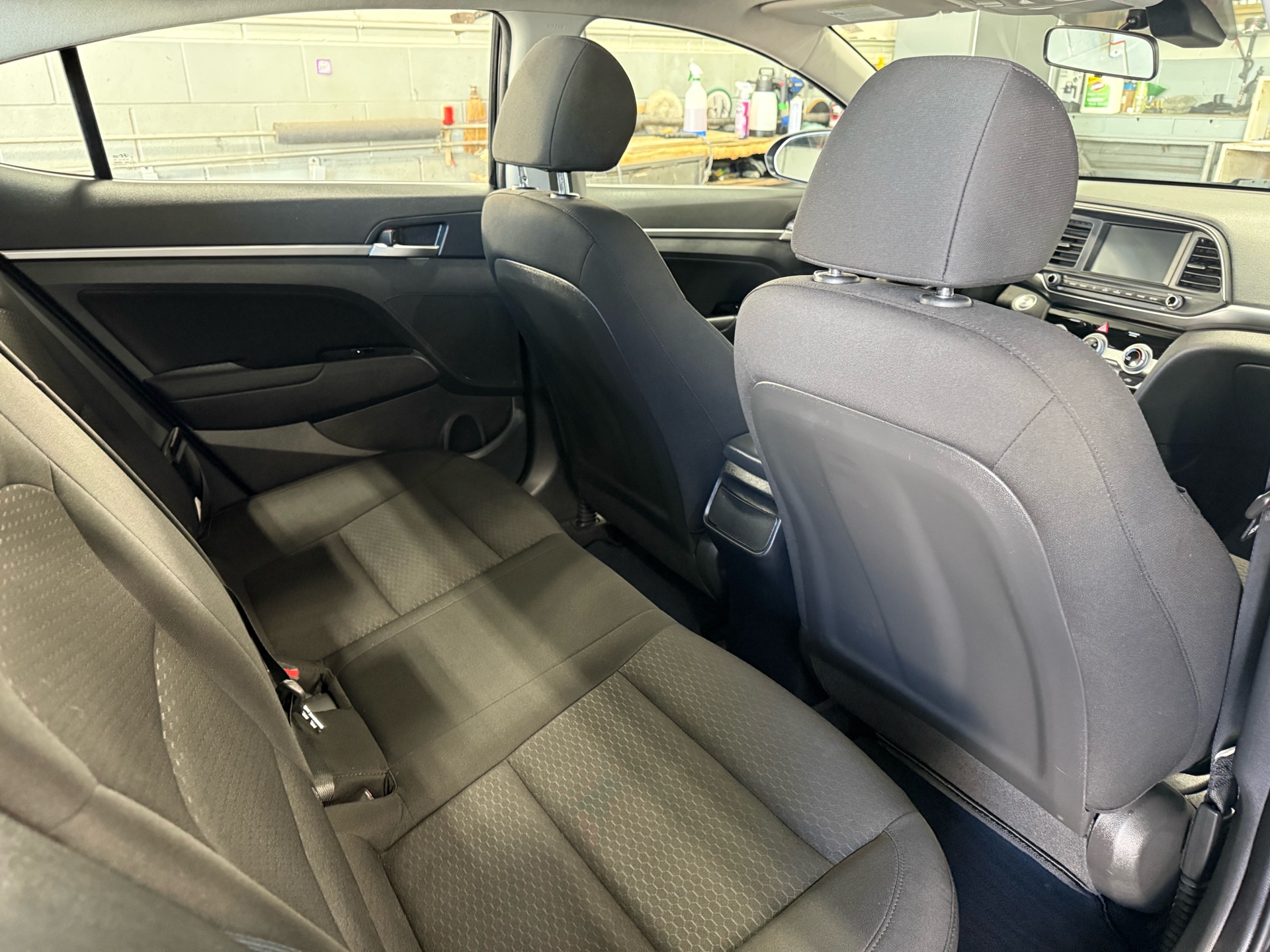 /houseofcars/2019-Hyundai-Elantra-5454562713309496.jpg
