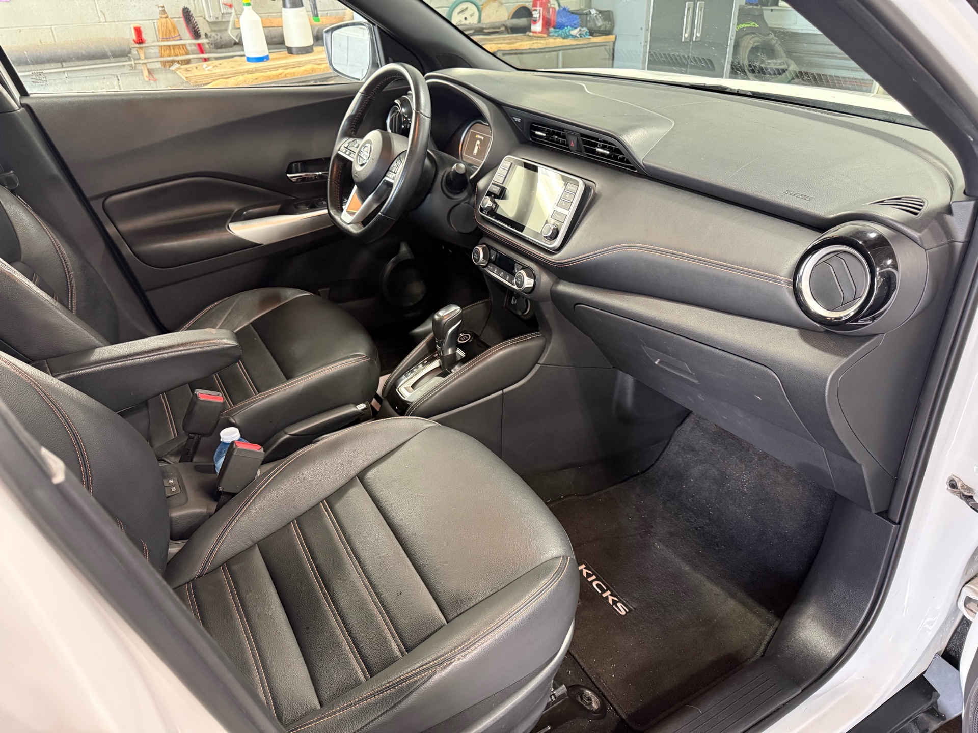 /houseofcars/2019-Nissan-Kicks-9343867910412862.jpg