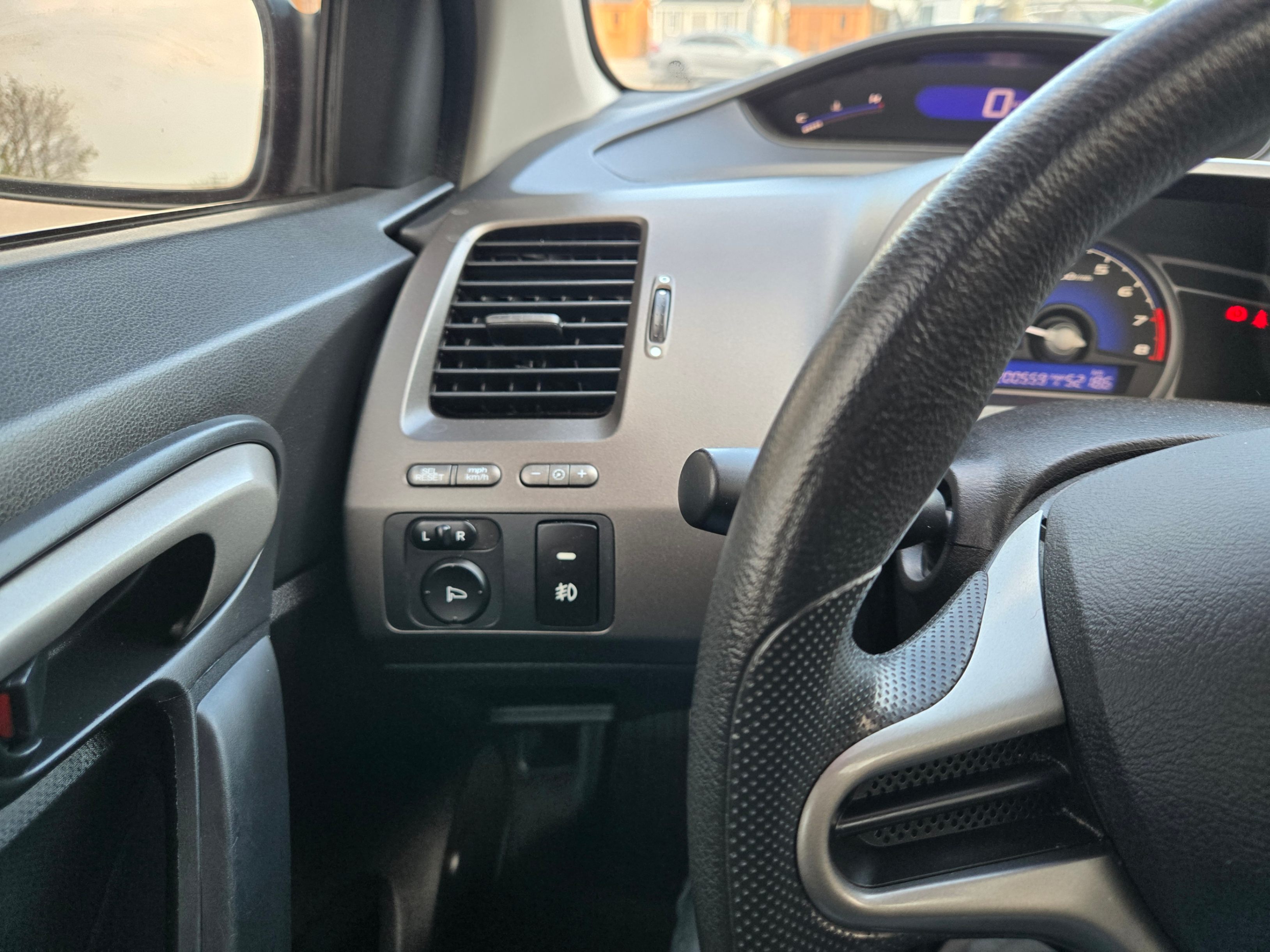 /hunsbroauto/2011-Honda-Civic-2600258692713555.jpg