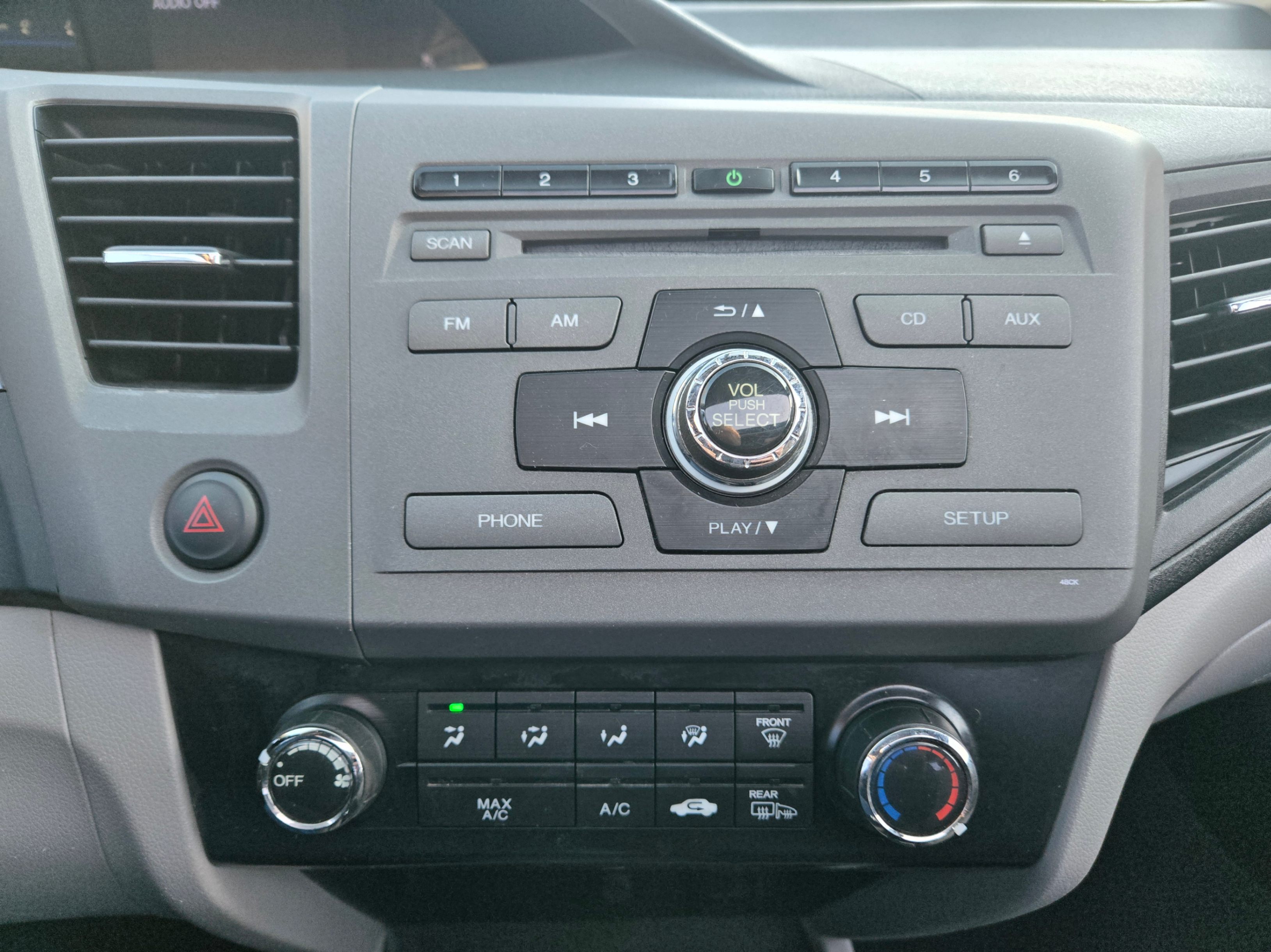 /hunsbroauto/2012-Honda-Civic-1696692316888051.jpg