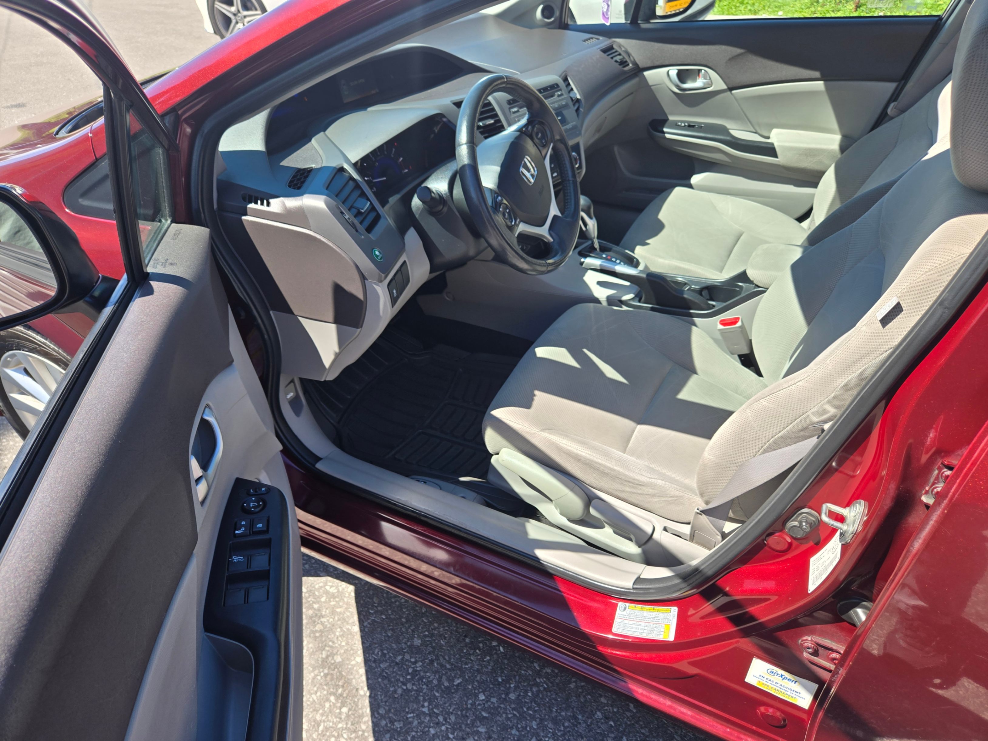 /hunsbroauto/2012-Honda-Civic-4399577132511949.jpg
