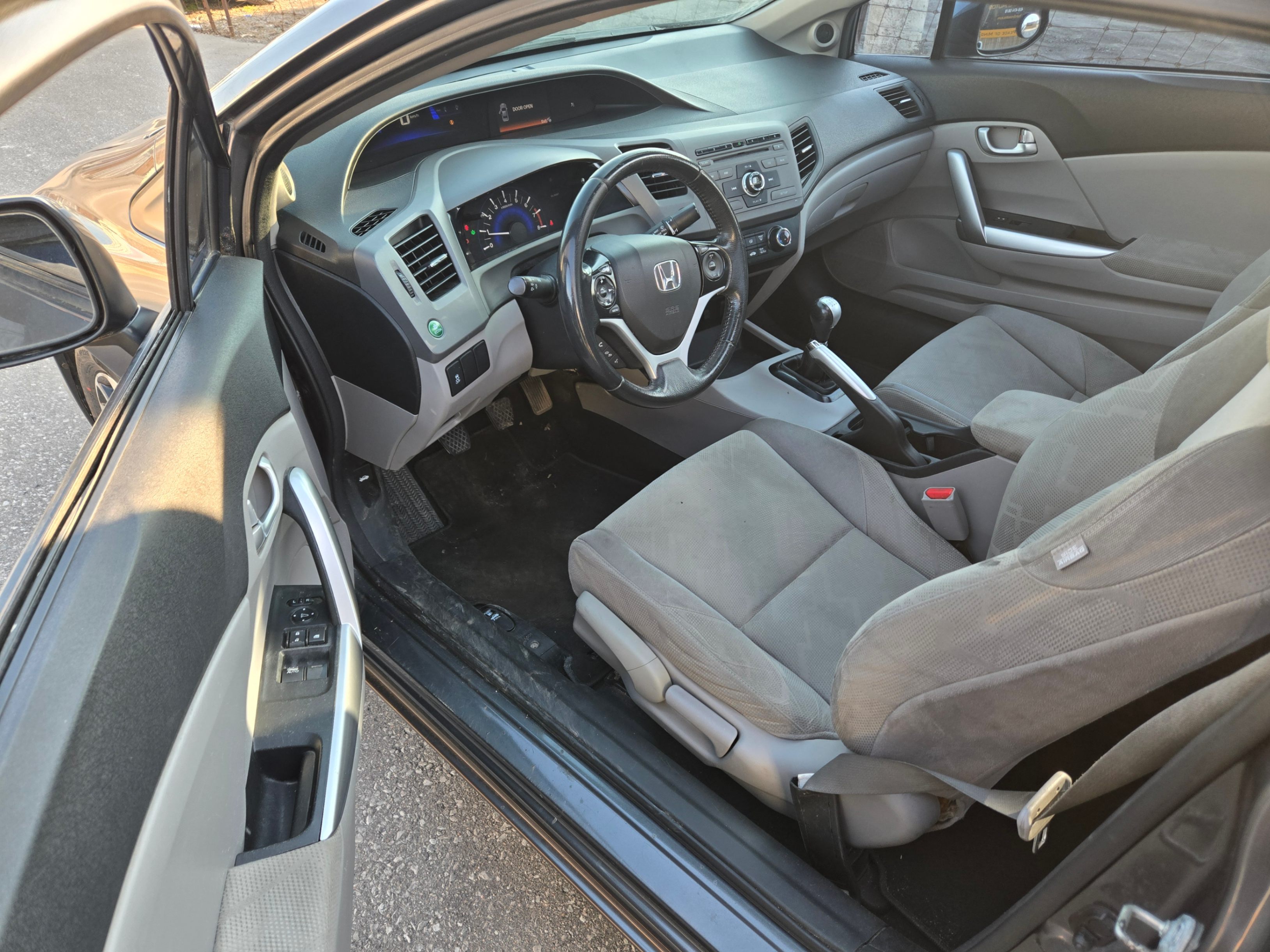 /hunsbroauto/2012-Honda-Civic-45138953643840396.jpg
