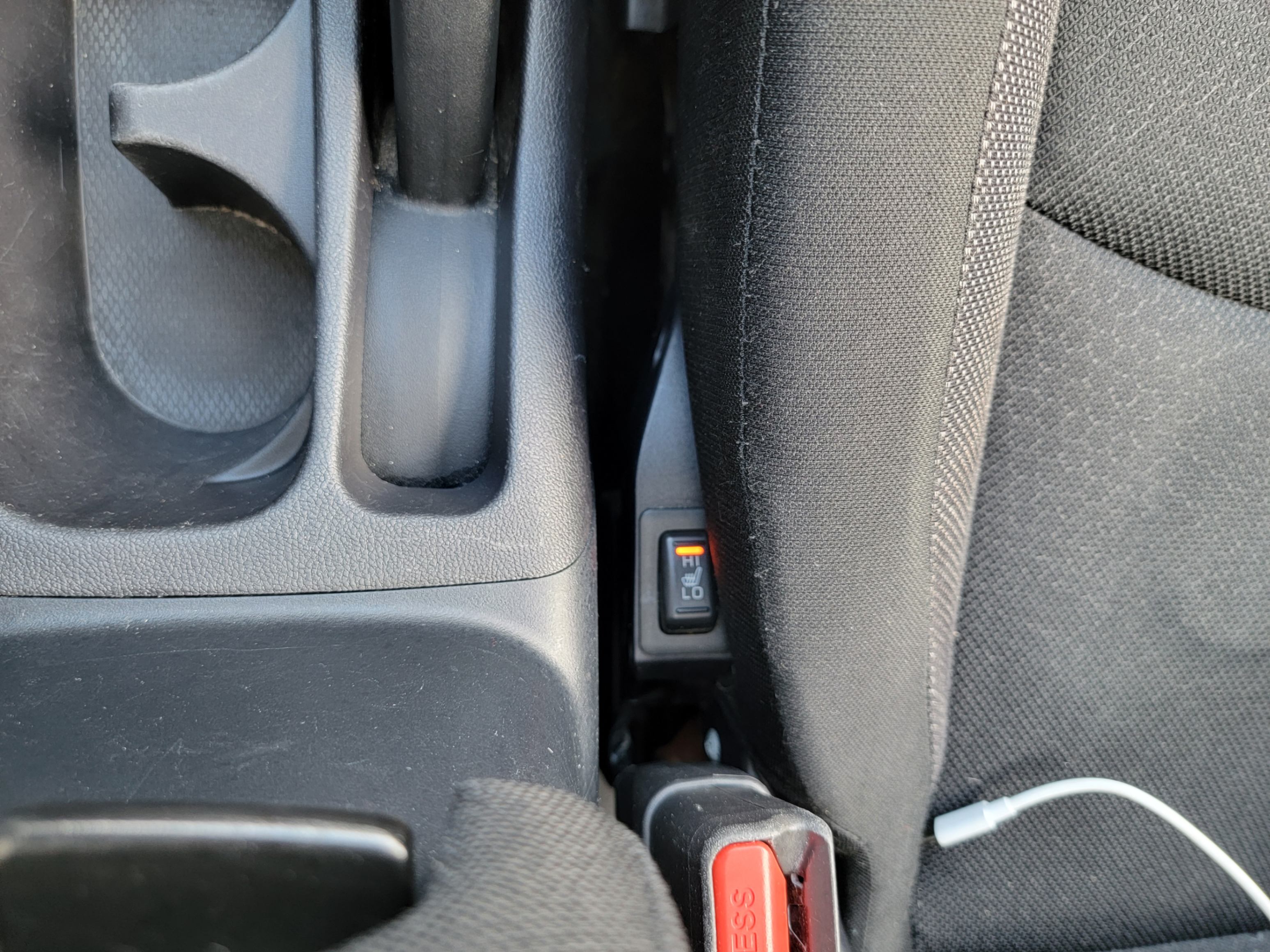 /hunsbroauto/2012-Mitsubishi-RVR-12262257525060583.jpg