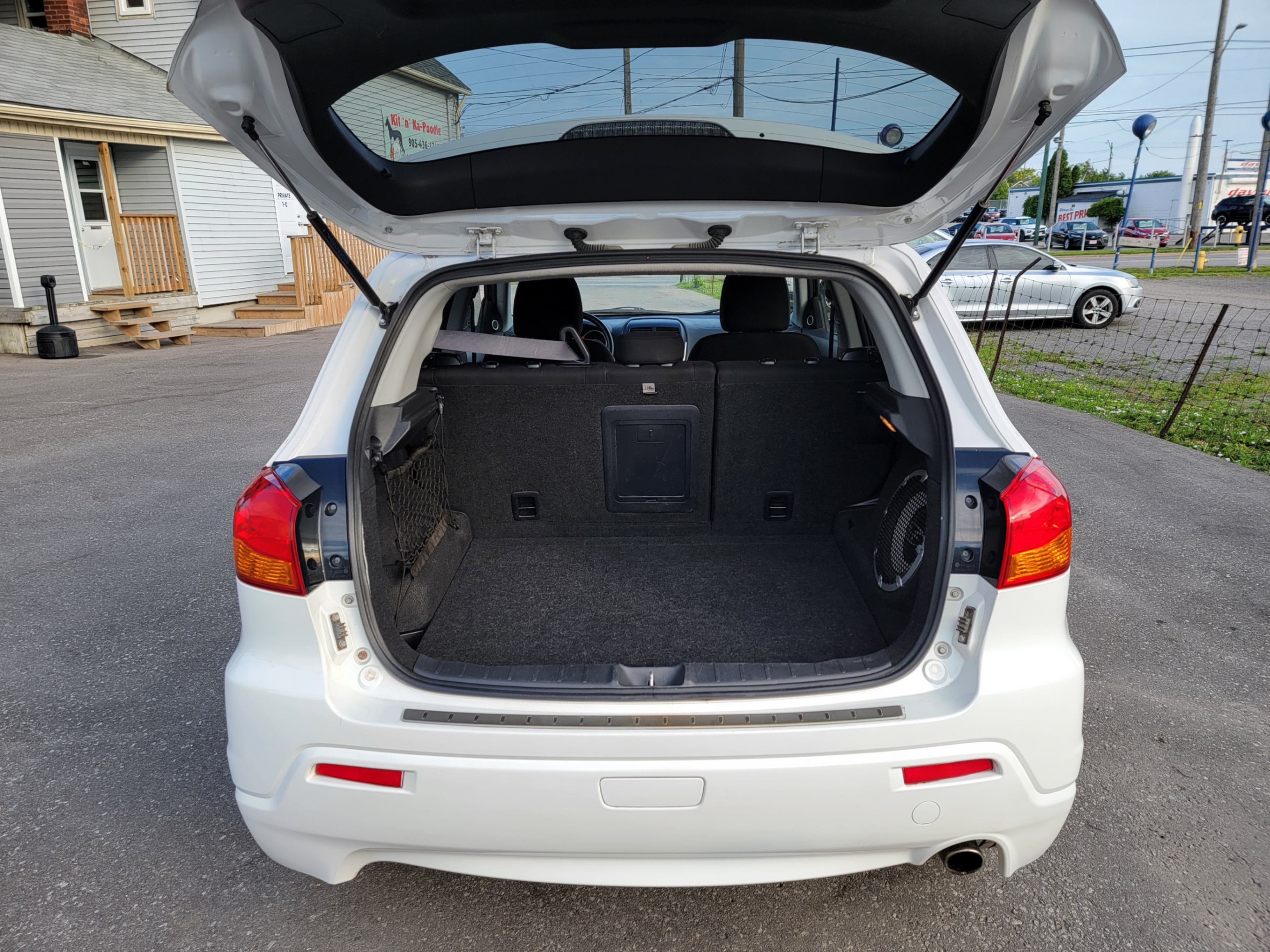 /hunsbroauto/2012-Mitsubishi-RVR-7867582613589357.jpg