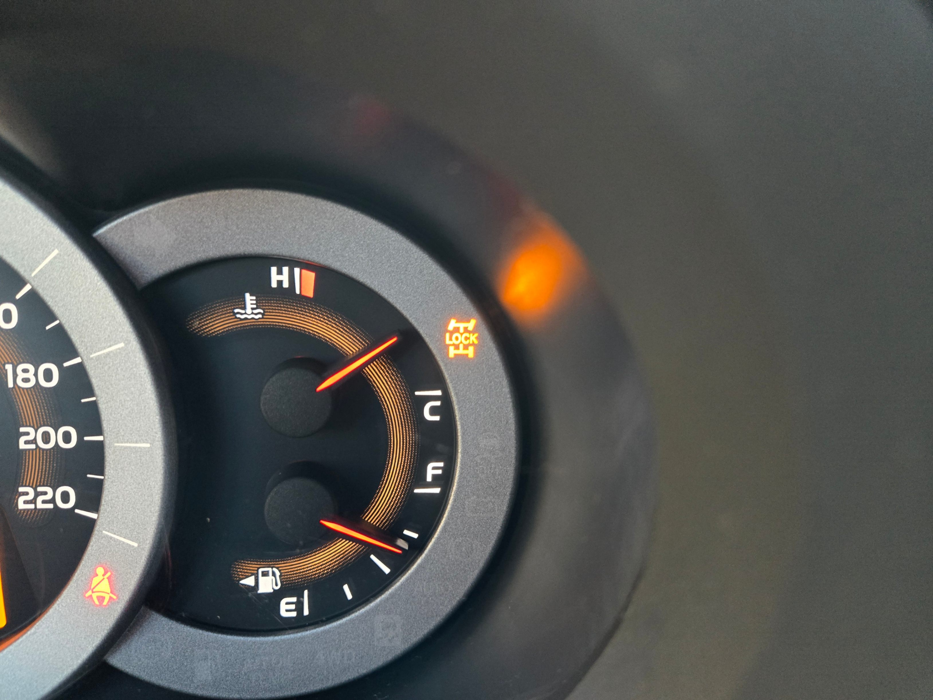 /hunsbroauto/2012-Toyota-RAV4-734284836721053.jpg