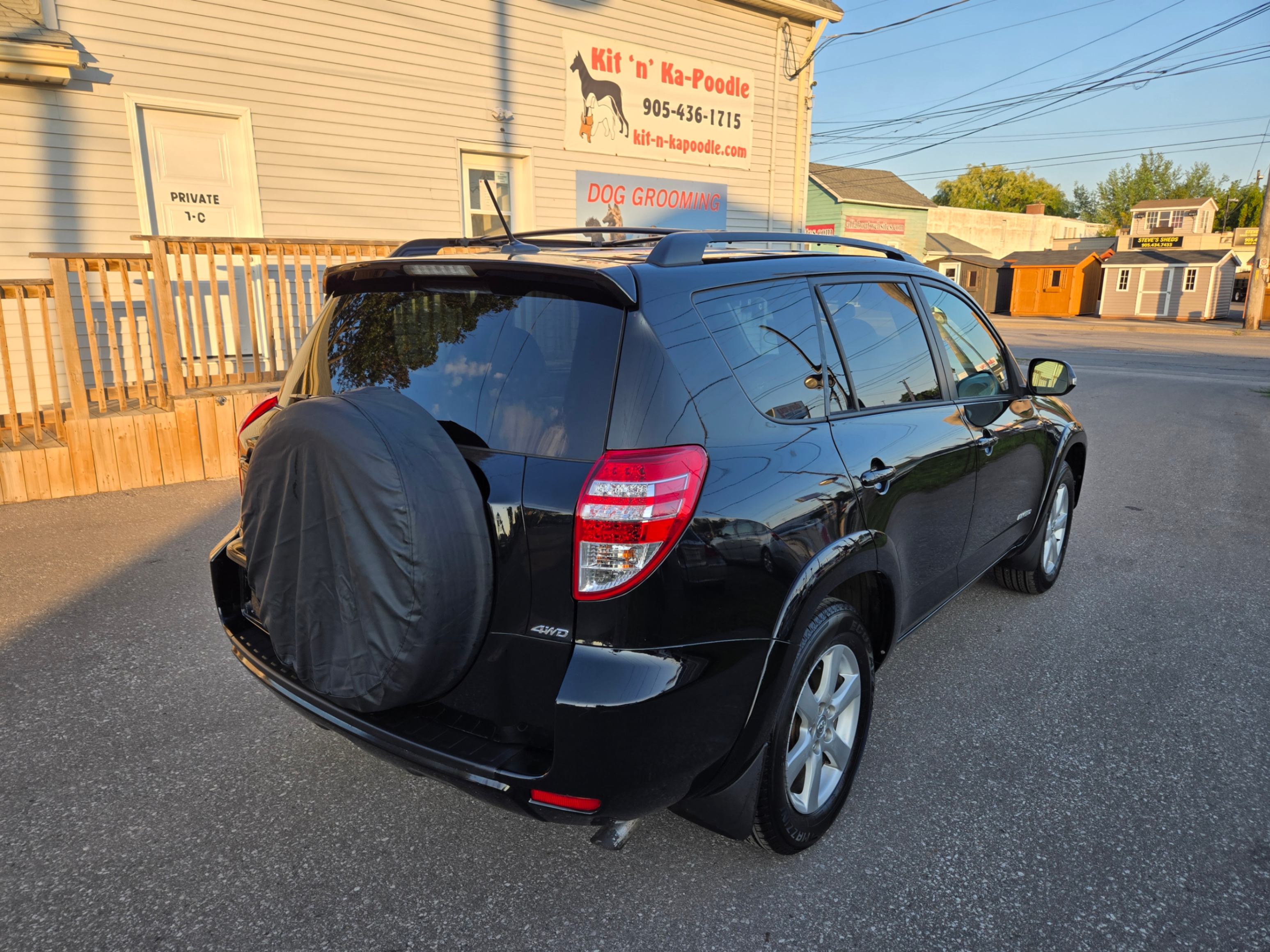 /hunsbroauto/2012-Toyota-RAV4-9477331084095033.jpg