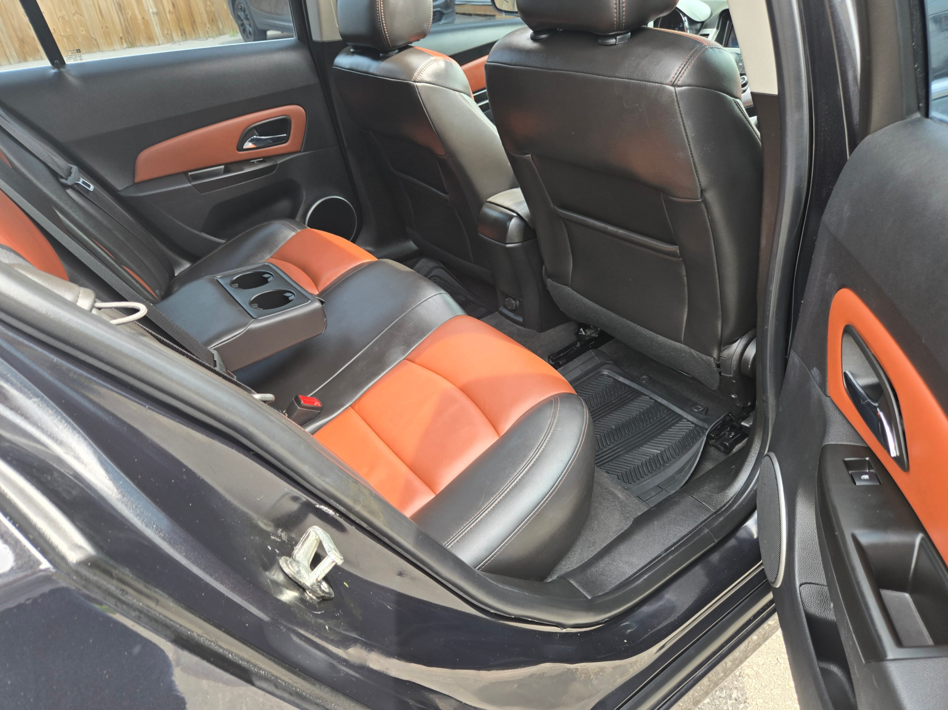 /hunsbroauto/2014-Chevrolet-Cruze-4380372933781467.jpg
