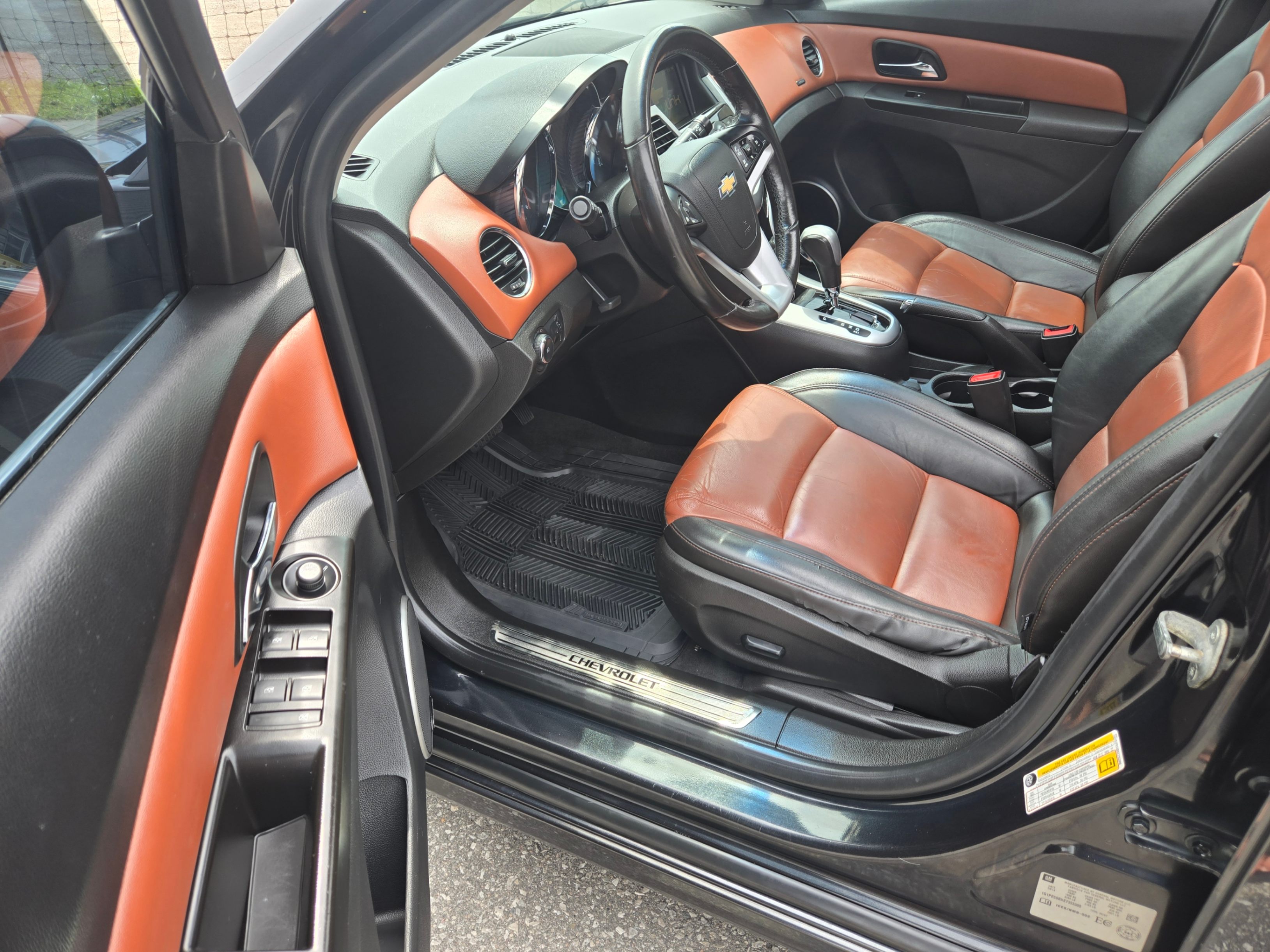 /hunsbroauto/2014-Chevrolet-Cruze-6204282911732812.jpg