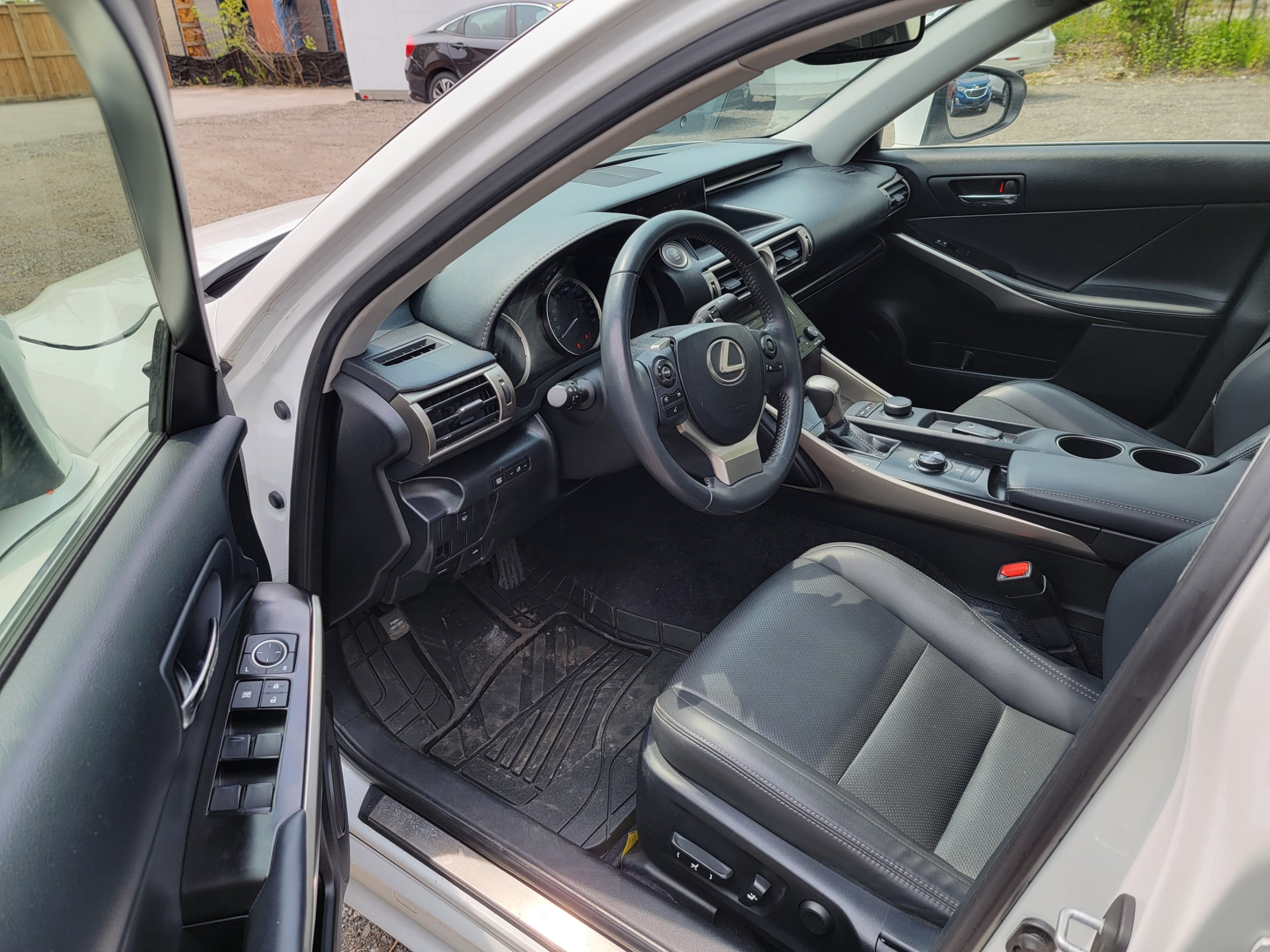 /hunsbroauto/2014-Lexus-IS250-6802197446792861.jpg