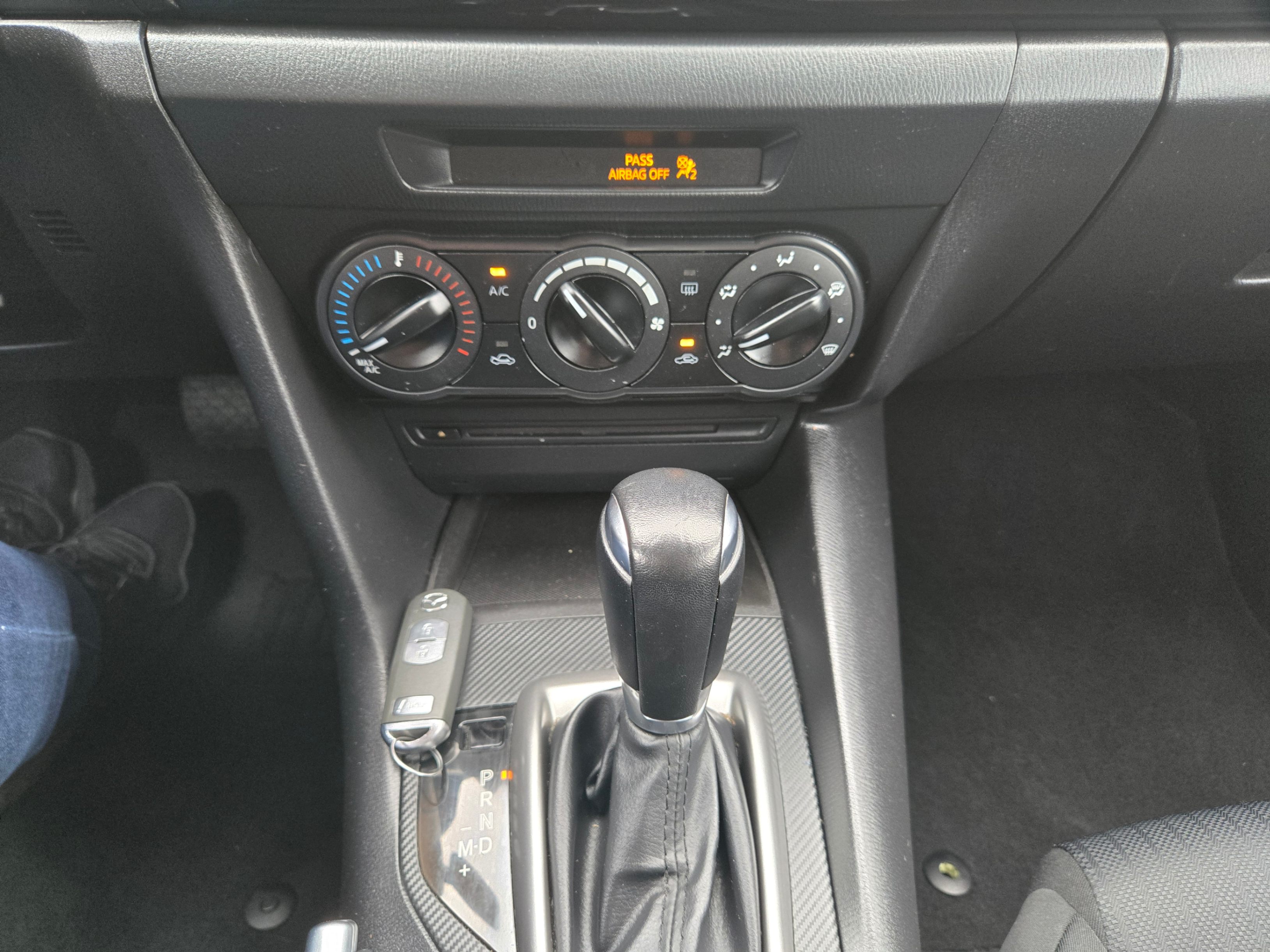 /hunsbroauto/2014-Mazda-Mazda3-39952924564107994.jpg