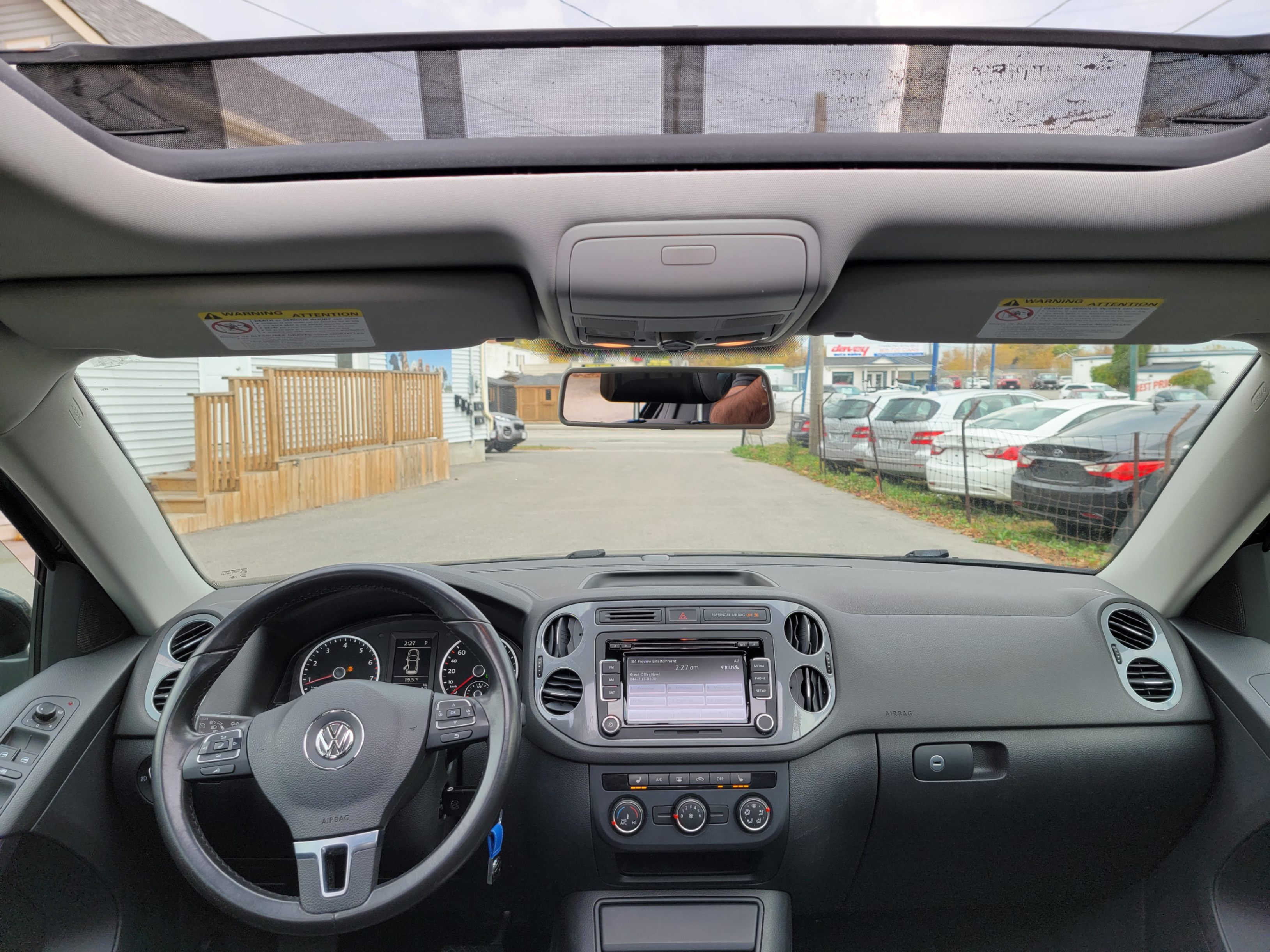 /hunsbroauto/2014-Volkswagen-Tiguan-13109837359038345.jpg