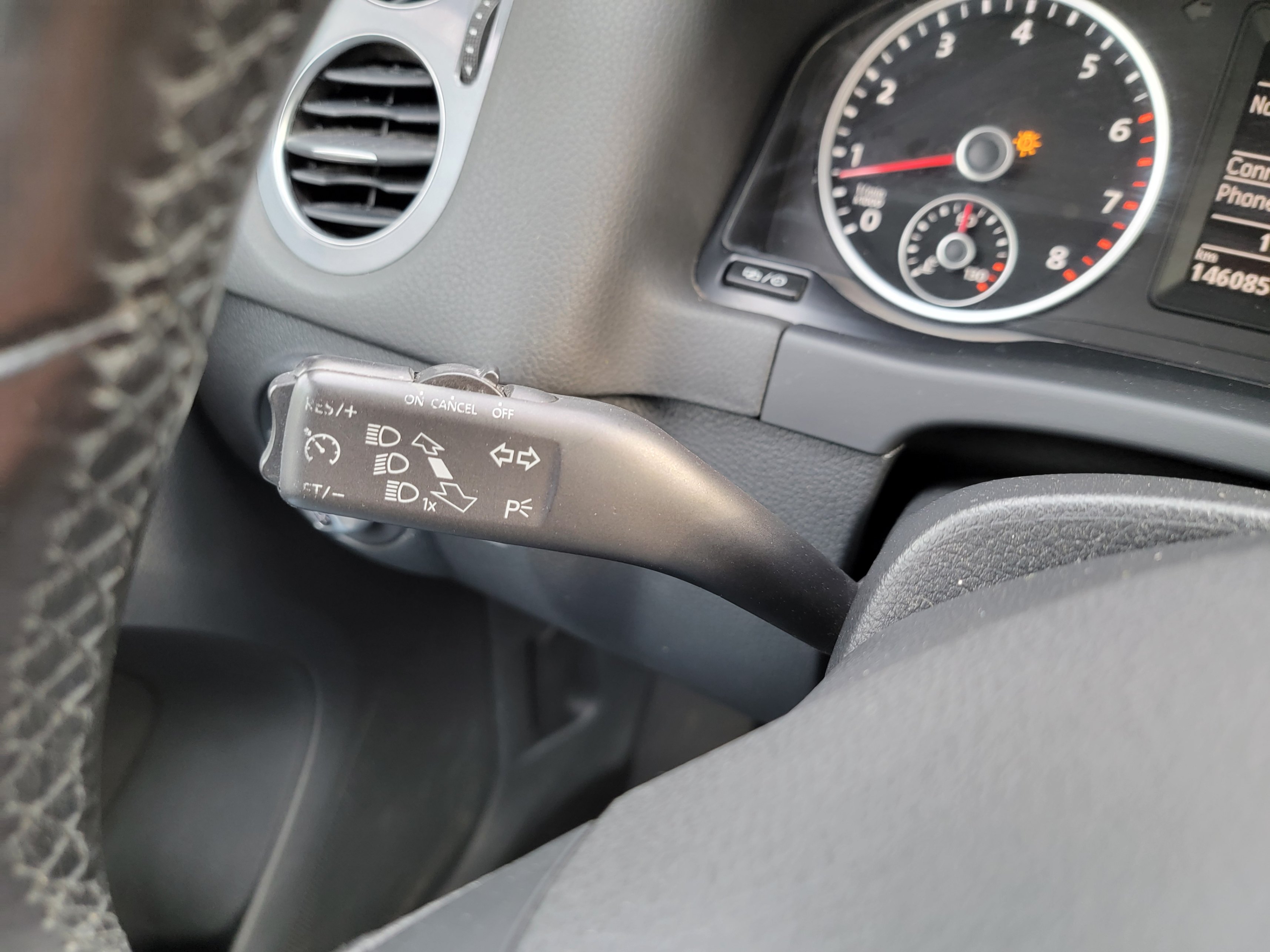 /hunsbroauto/2014-Volkswagen-Tiguan-7092984850247681.jpg