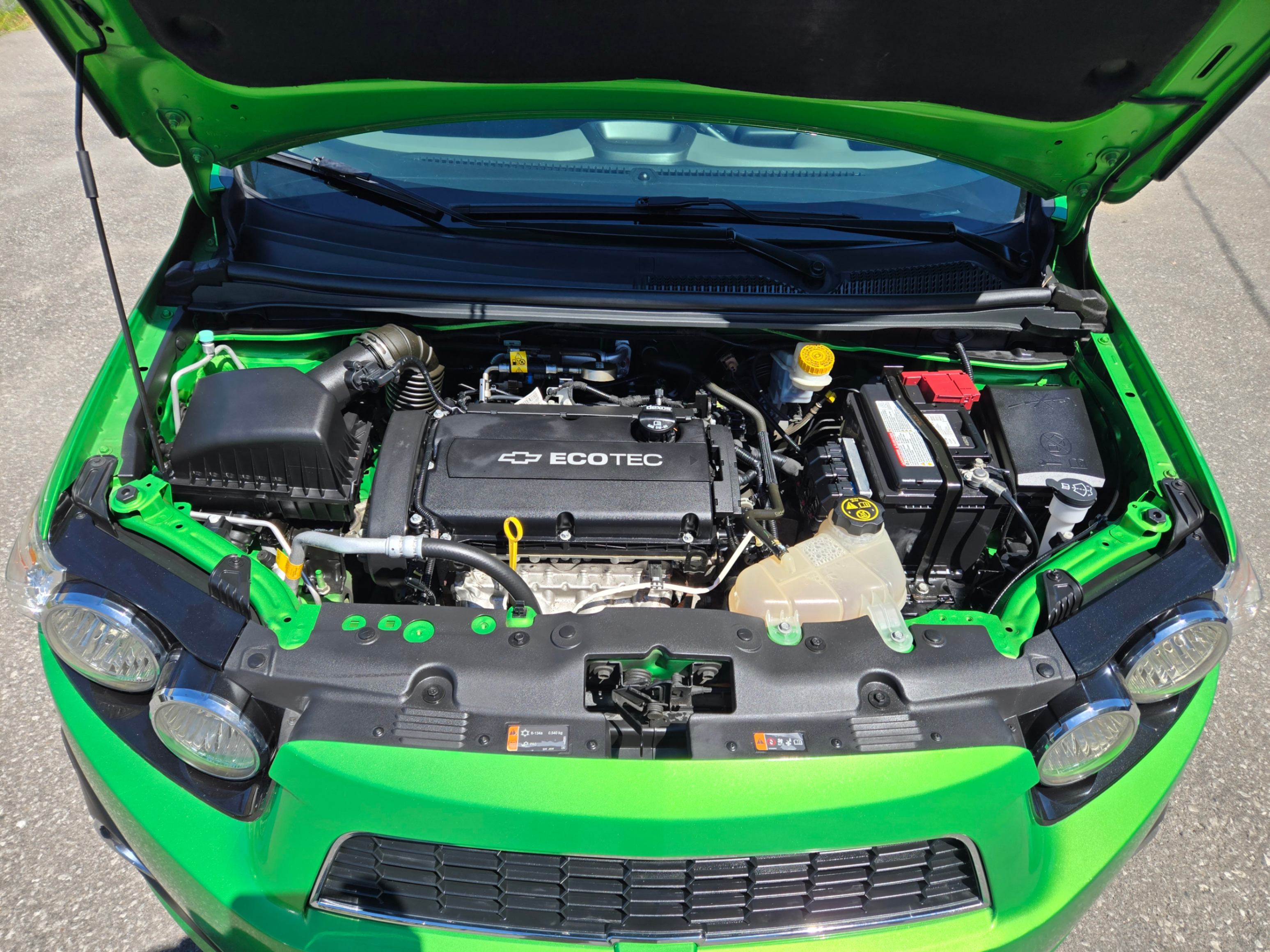 /hunsbroauto/2015-Chevrolet-Sonic-32461597449681423.jpg