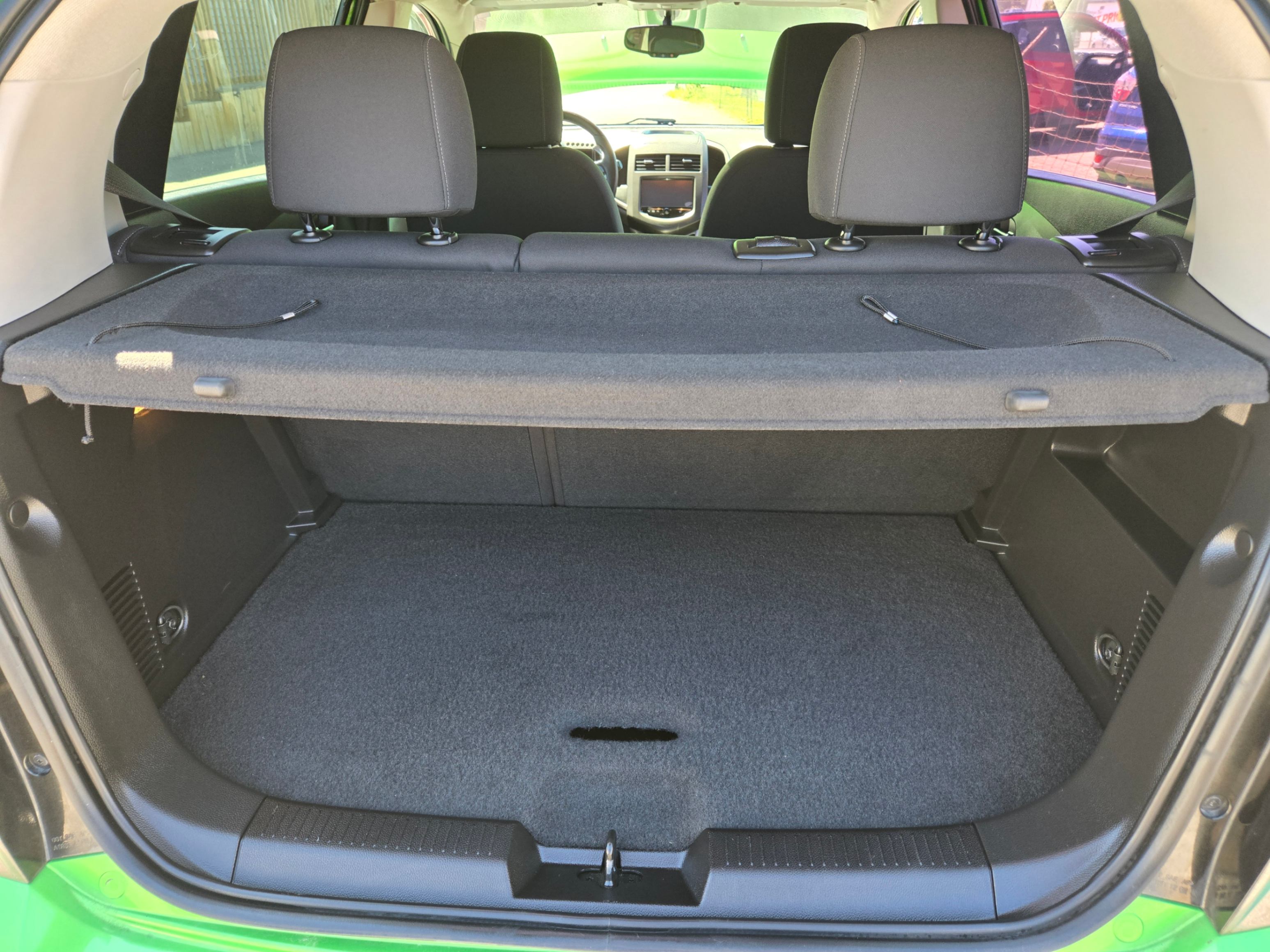 /hunsbroauto/2015-Chevrolet-Sonic-6364611965428255.jpg