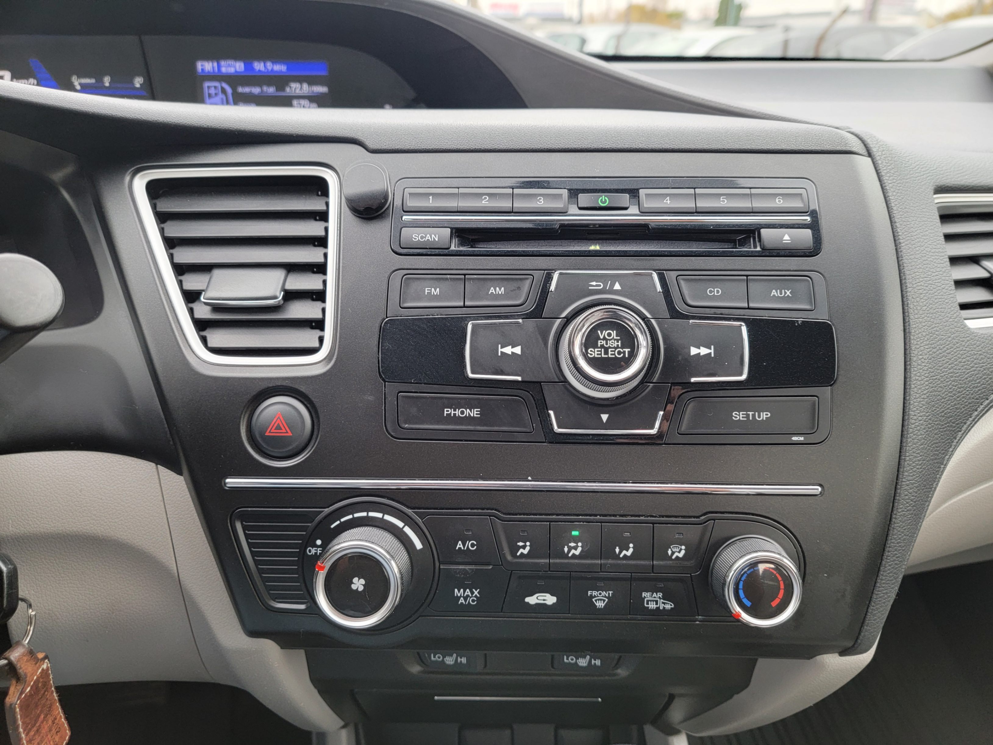 /hunsbroauto/2015-Honda-Civic-1744339678605642.jpg