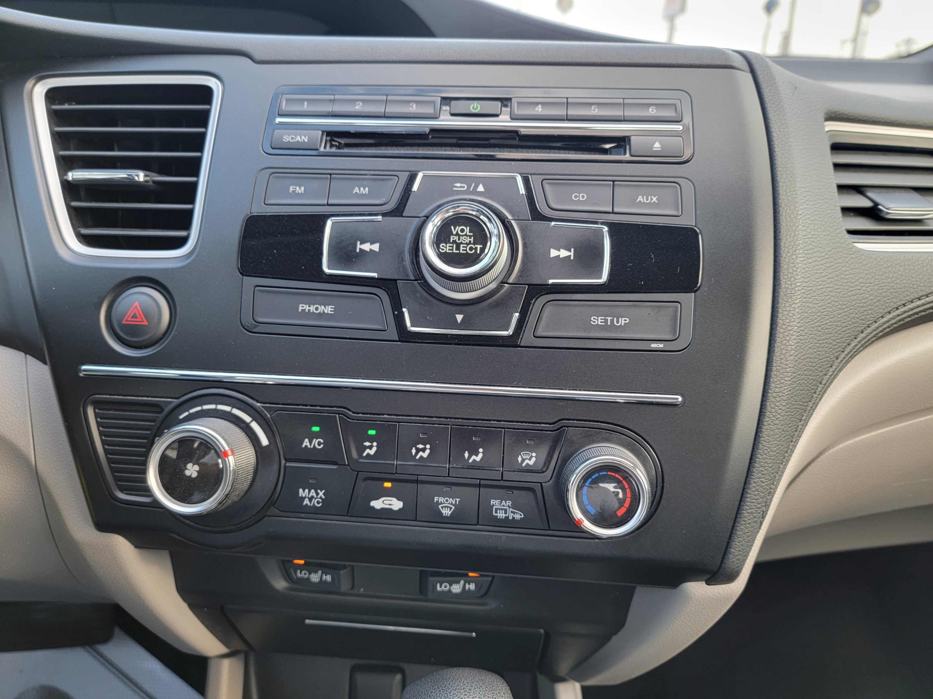 /hunsbroauto/2015-Honda-Civic-40856265092576716.jpg