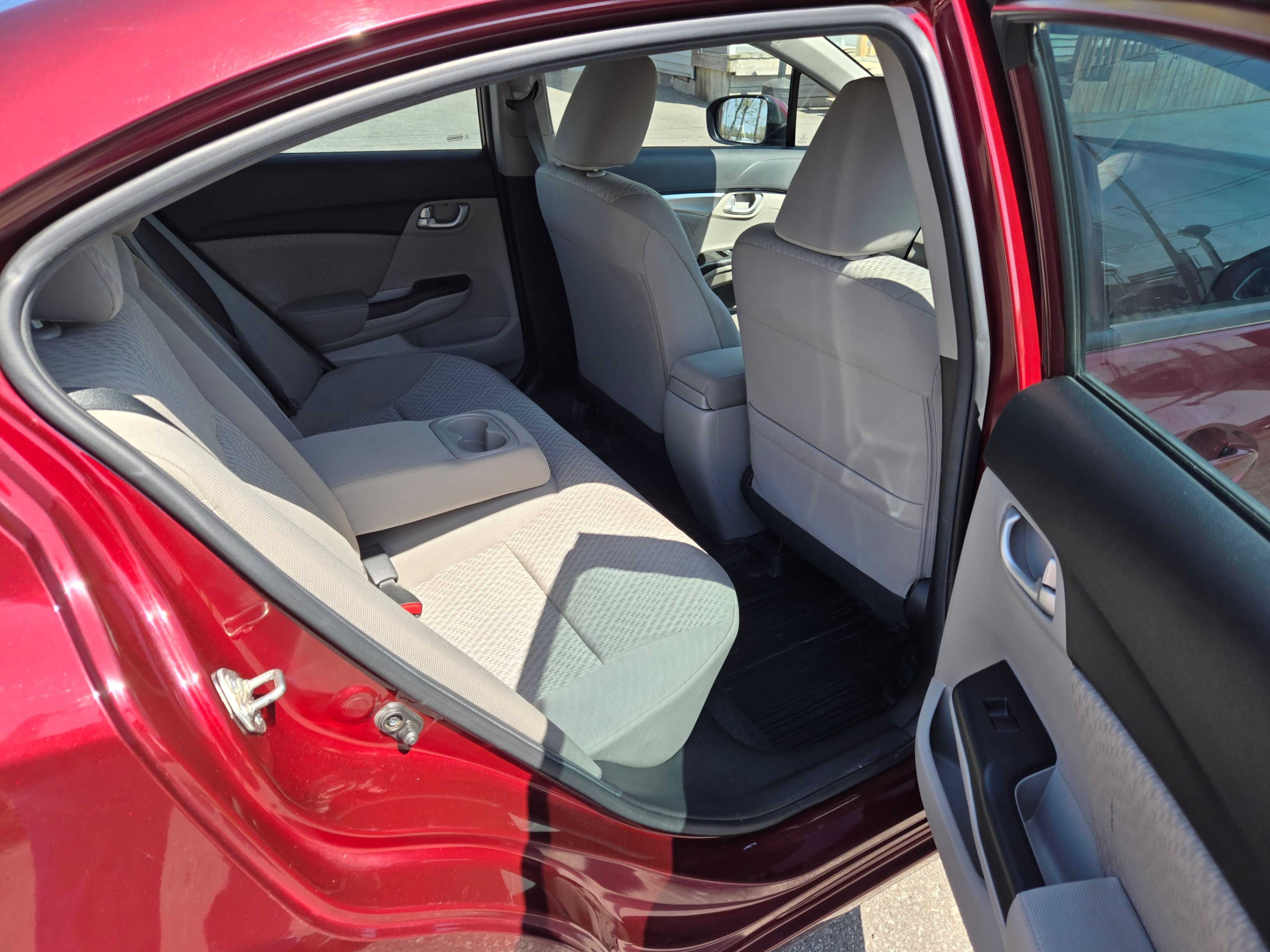 /hunsbroauto/2015-Honda-Civic-44313821118450814.jpg
