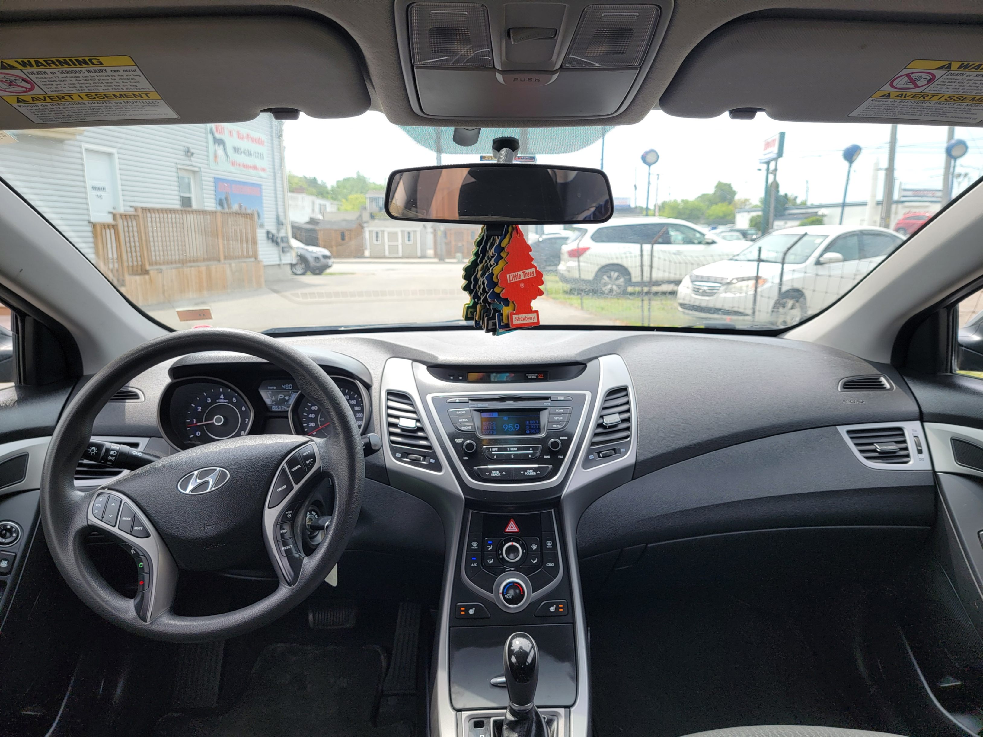 /hunsbroauto/2015-Hyundai-Elantra-30788761475101767.jpg