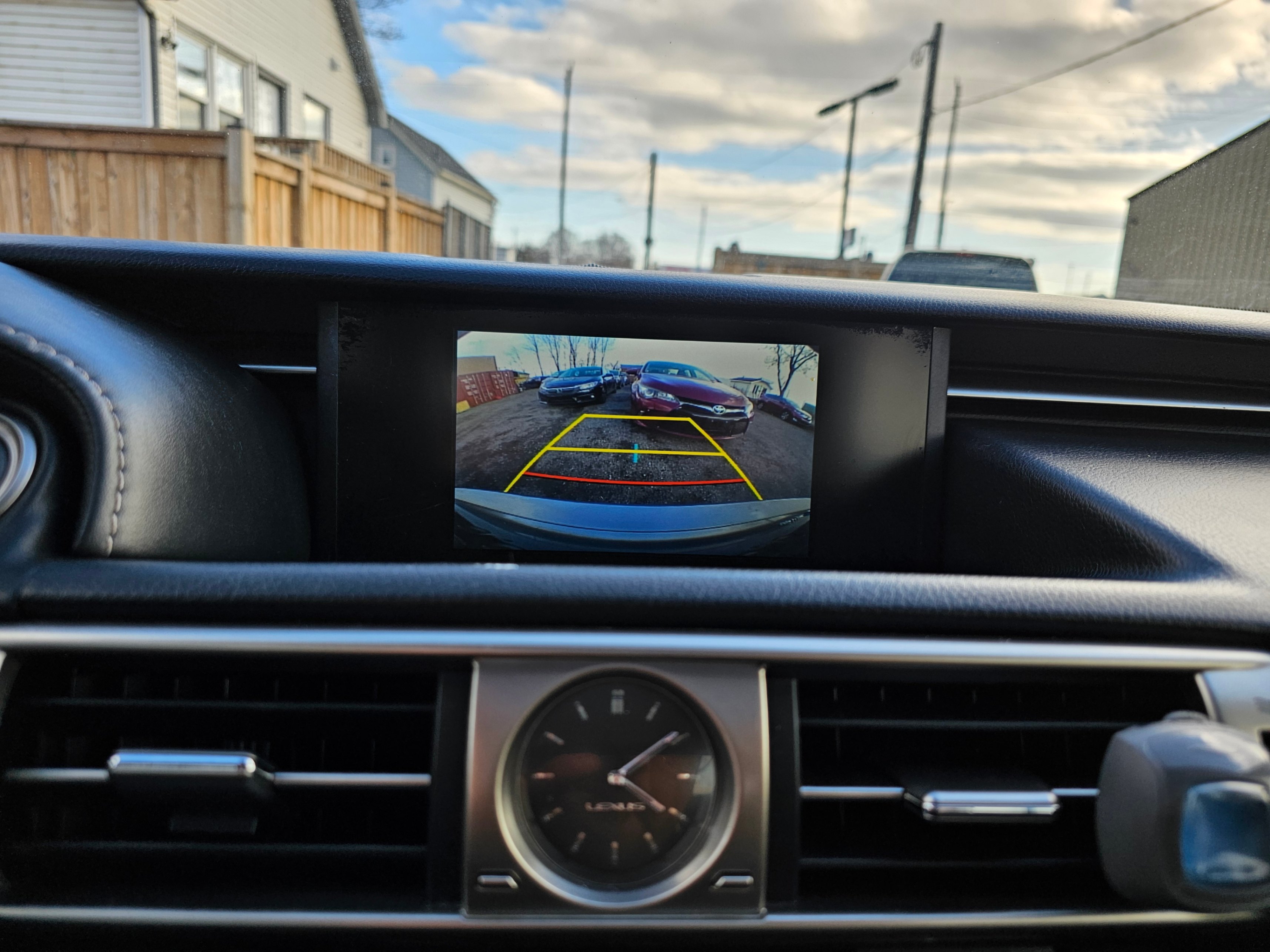 /hunsbroauto/2015-Lexus-IS250-07885329530008822.jpg