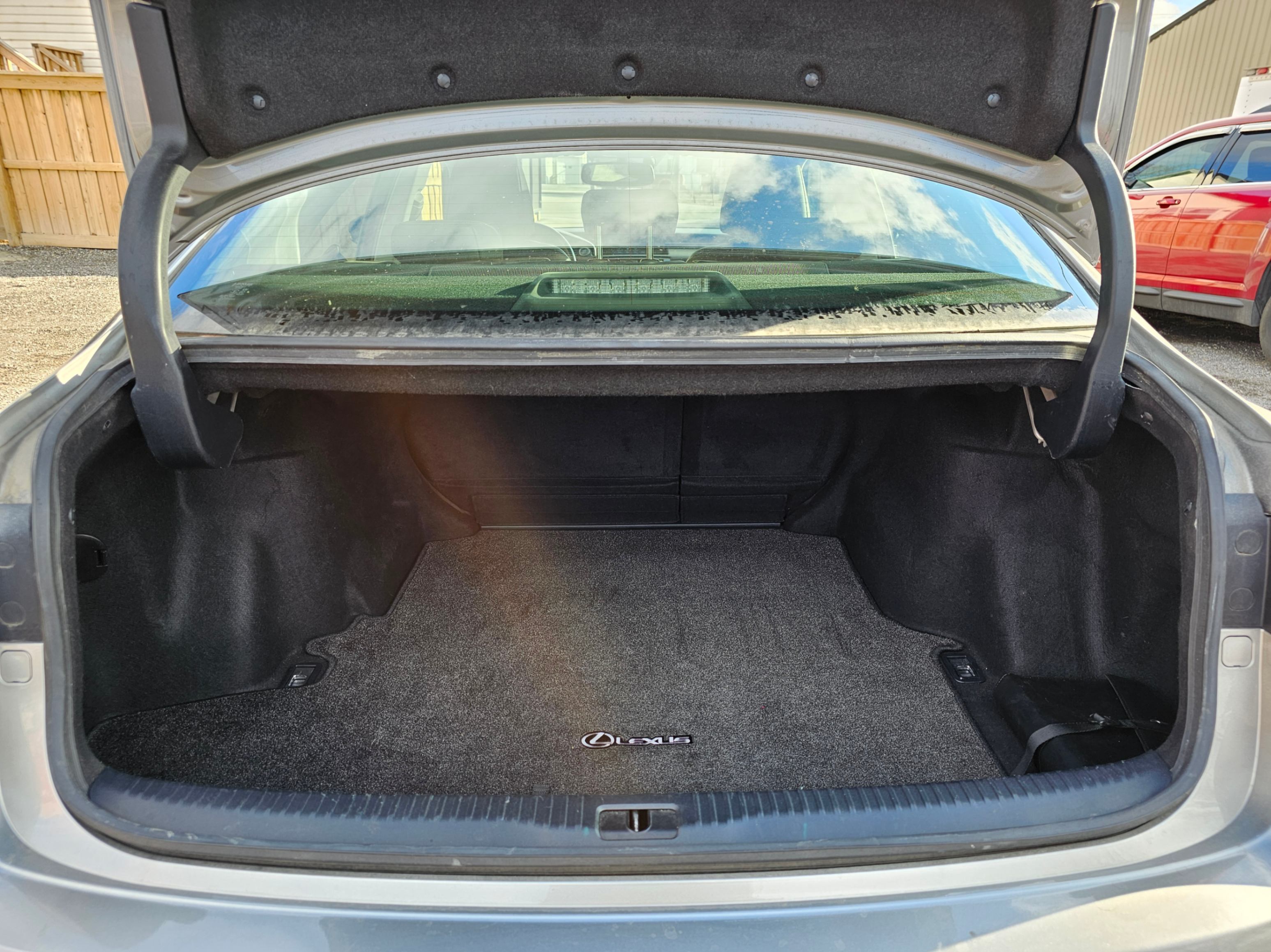 /hunsbroauto/2015-Lexus-IS250-2976178938084637.jpg